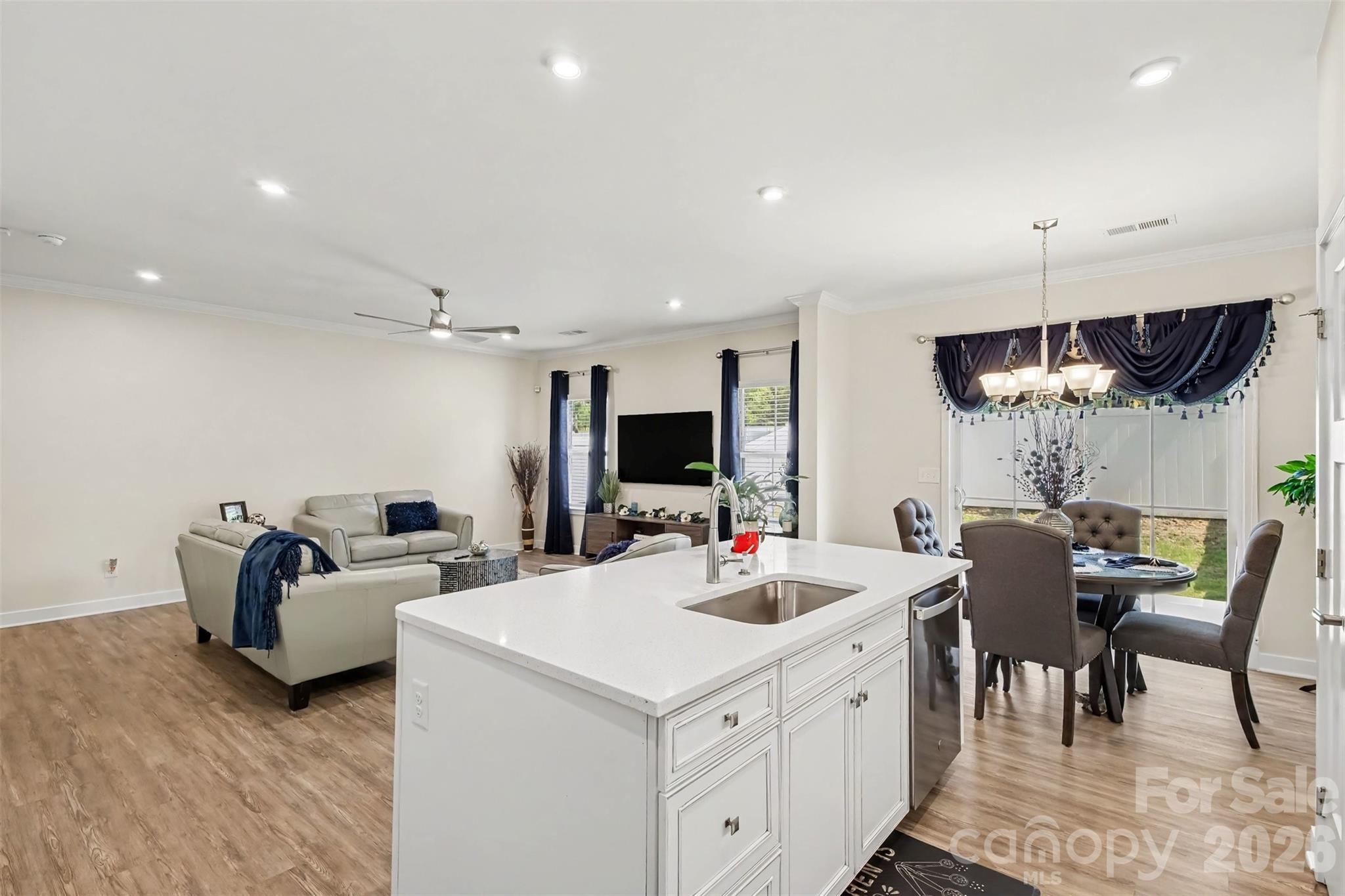 10434 Dalton Woods Court NW — Huntersville