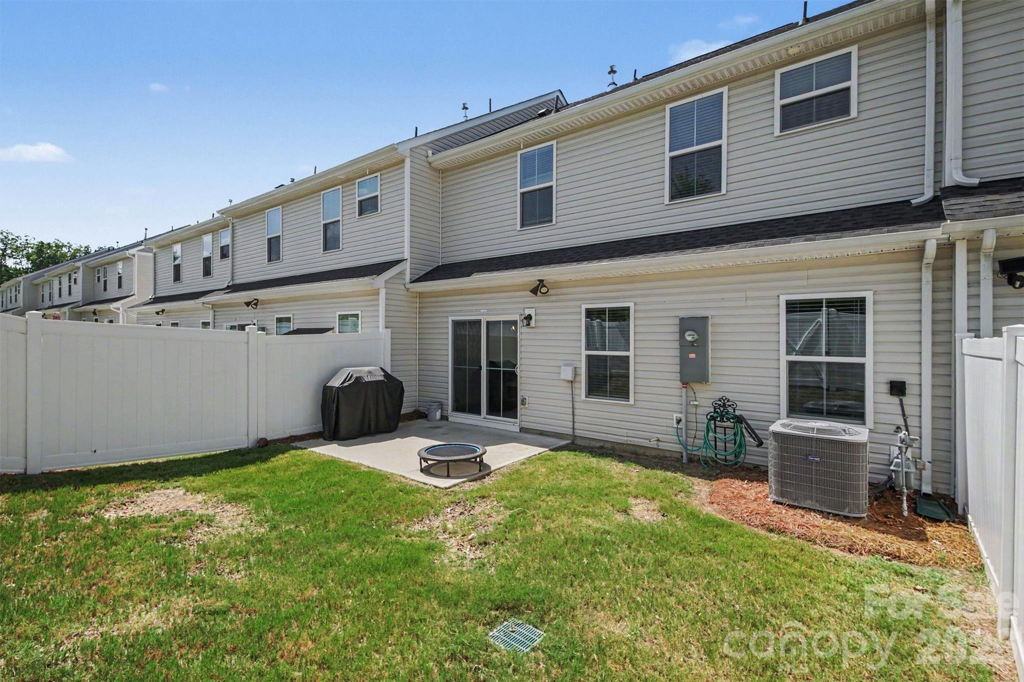 10434 Dalton Woods Court NW — Huntersville