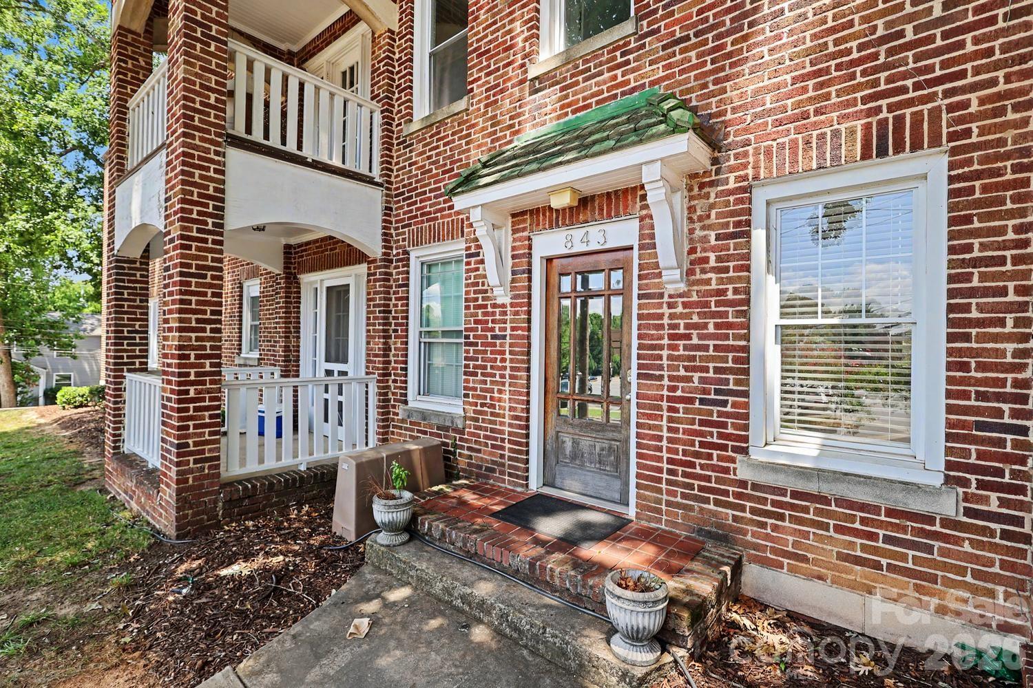 843 Ideal Way #11 — Charlotte