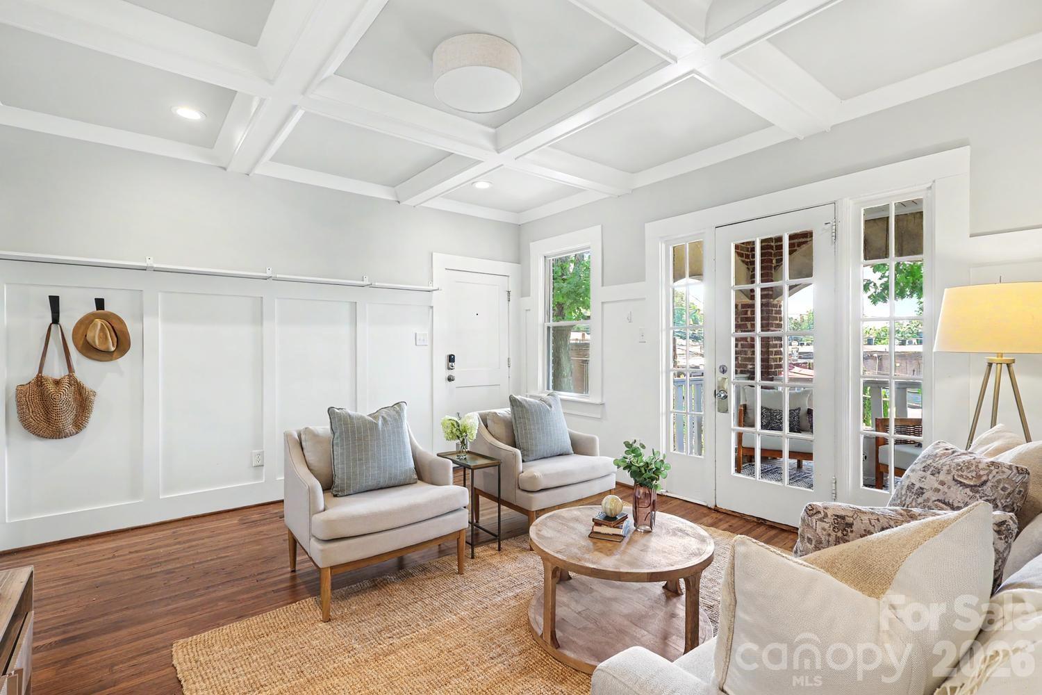 843 Ideal Way #11 — Charlotte