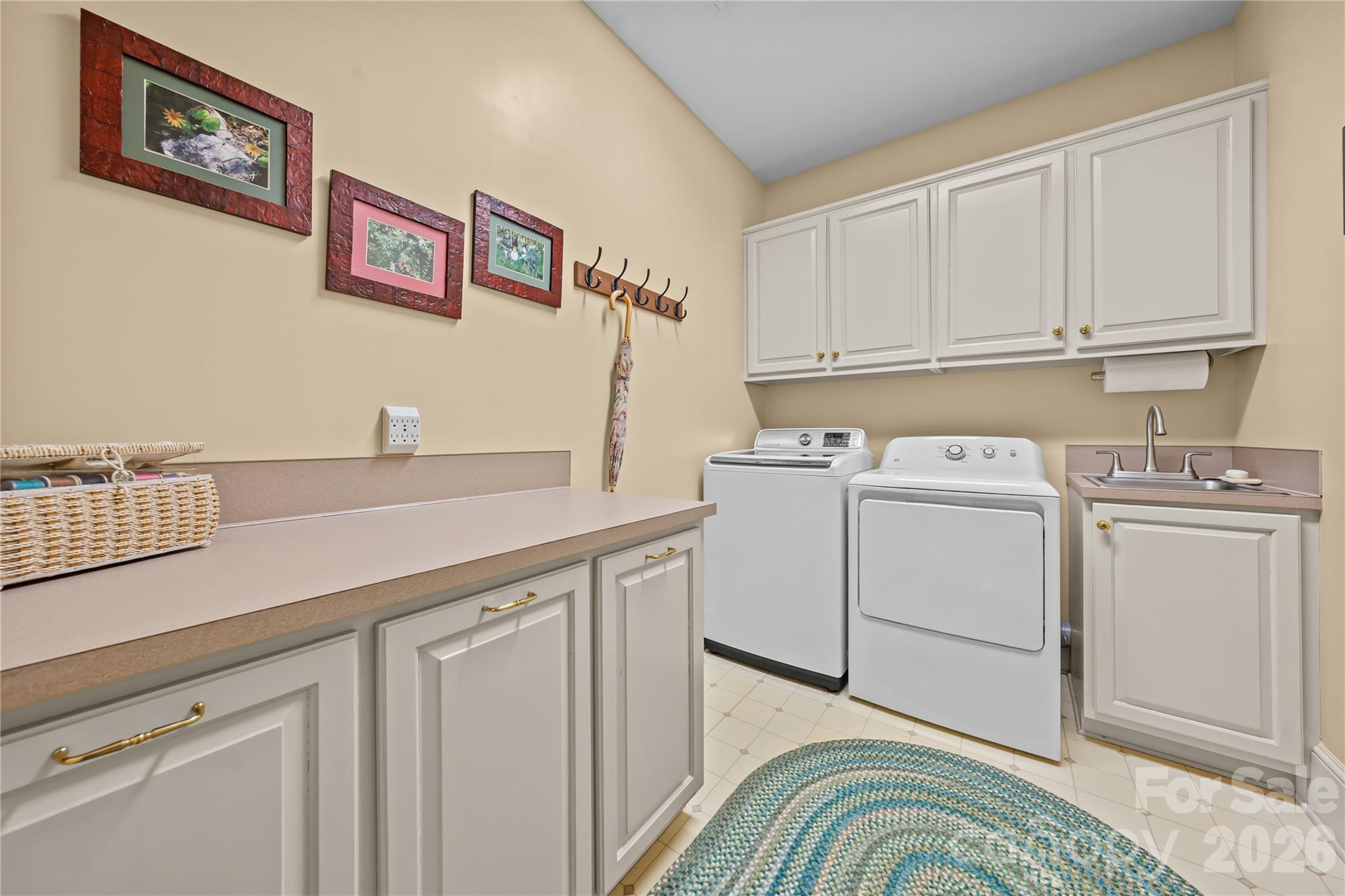 881 Handy Road — Denton