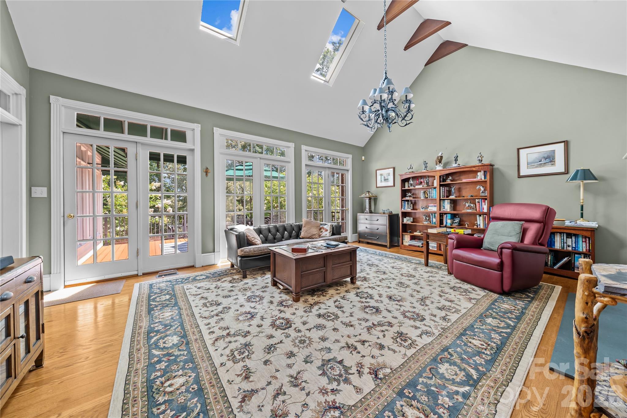 881 Handy Road — Denton