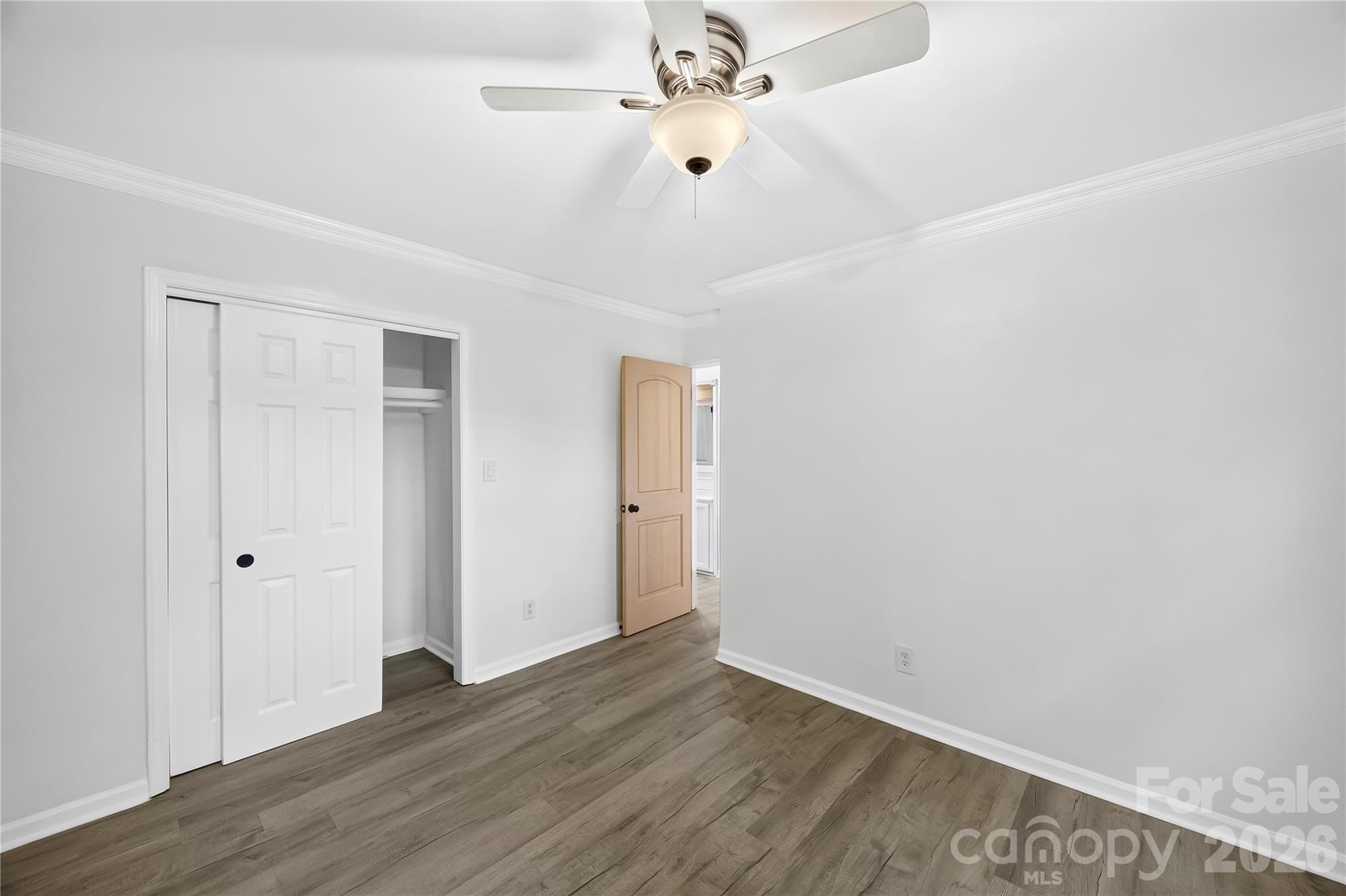 2087 Marquesas Avenue — Tega Cay