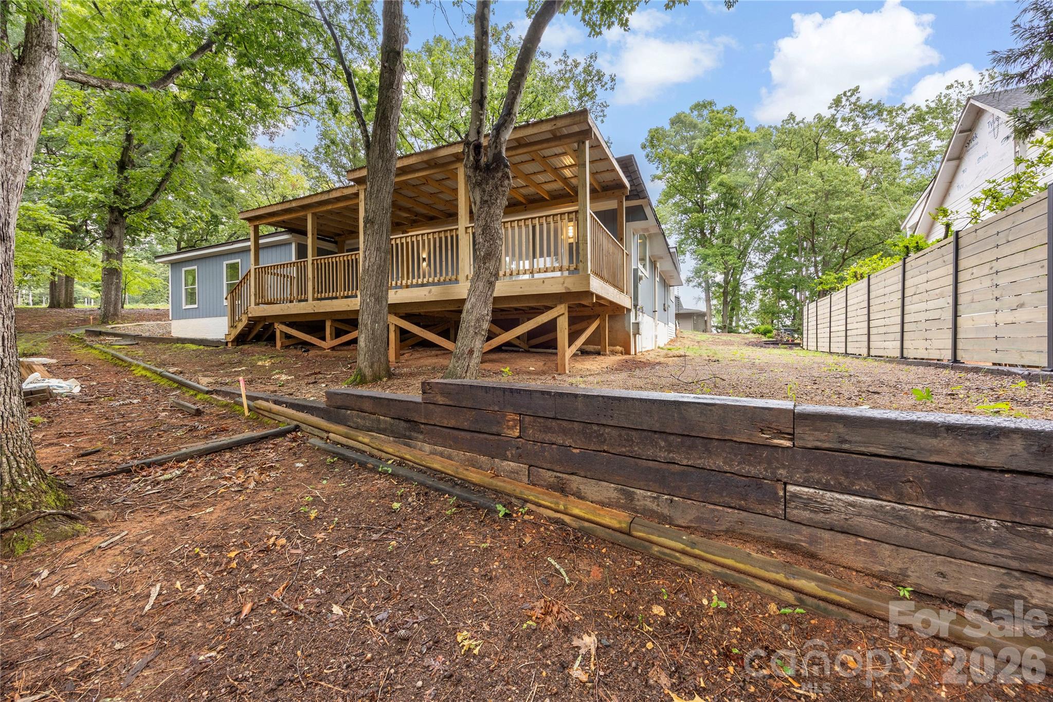 2087 Marquesas Avenue — Tega Cay