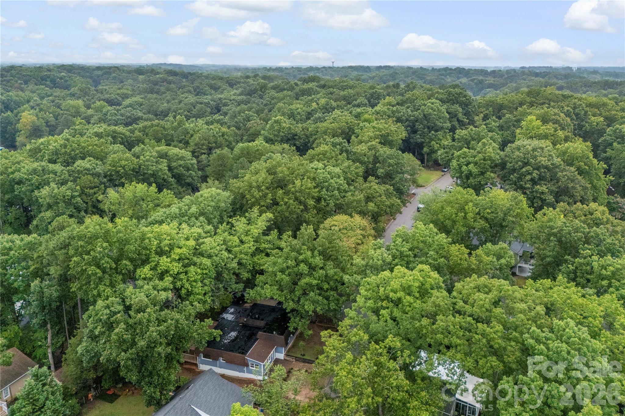 2087 Marquesas Avenue — Tega Cay