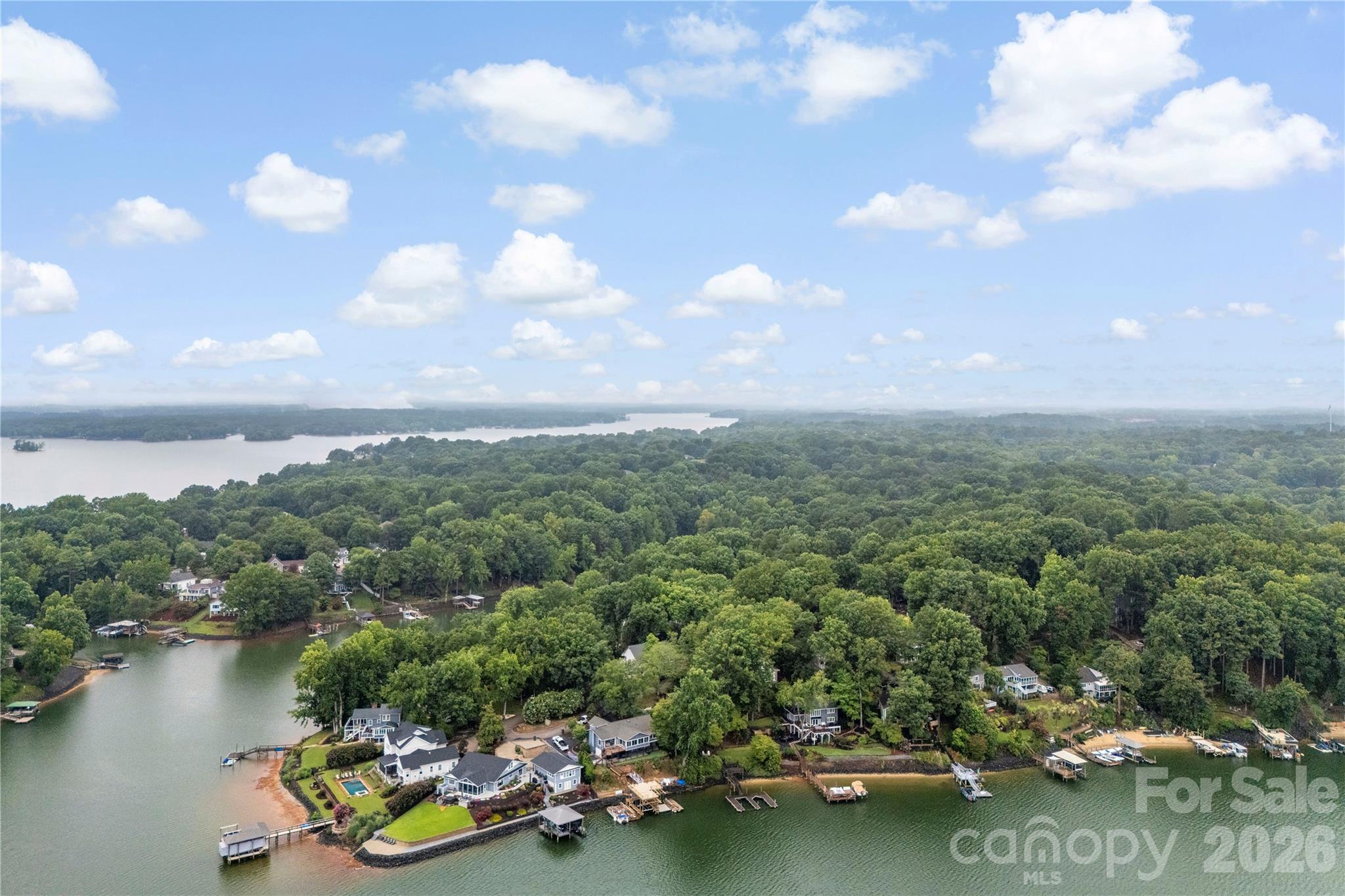 2087 Marquesas Avenue — Tega Cay