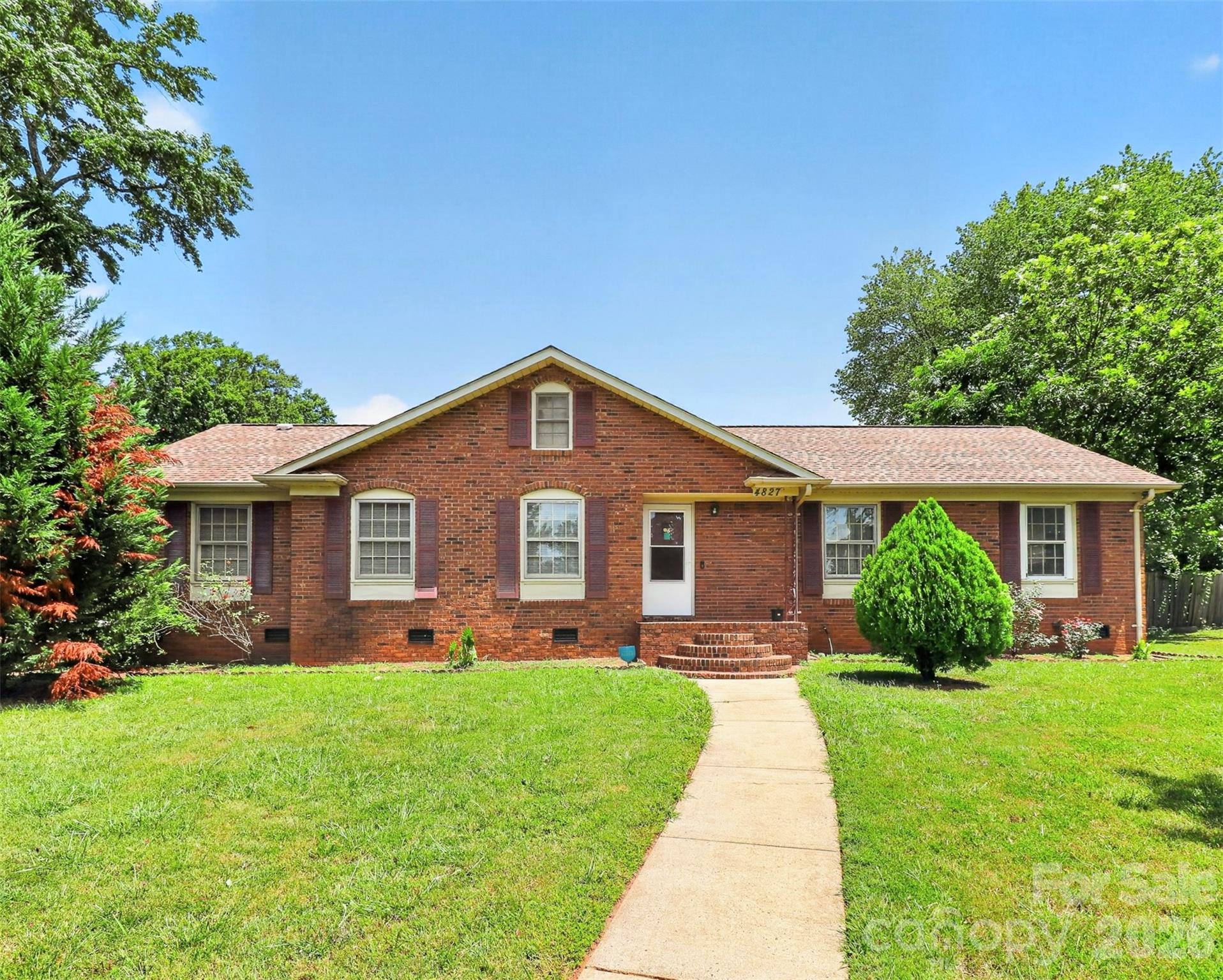 4827 Easthaven Drive — Charlotte
