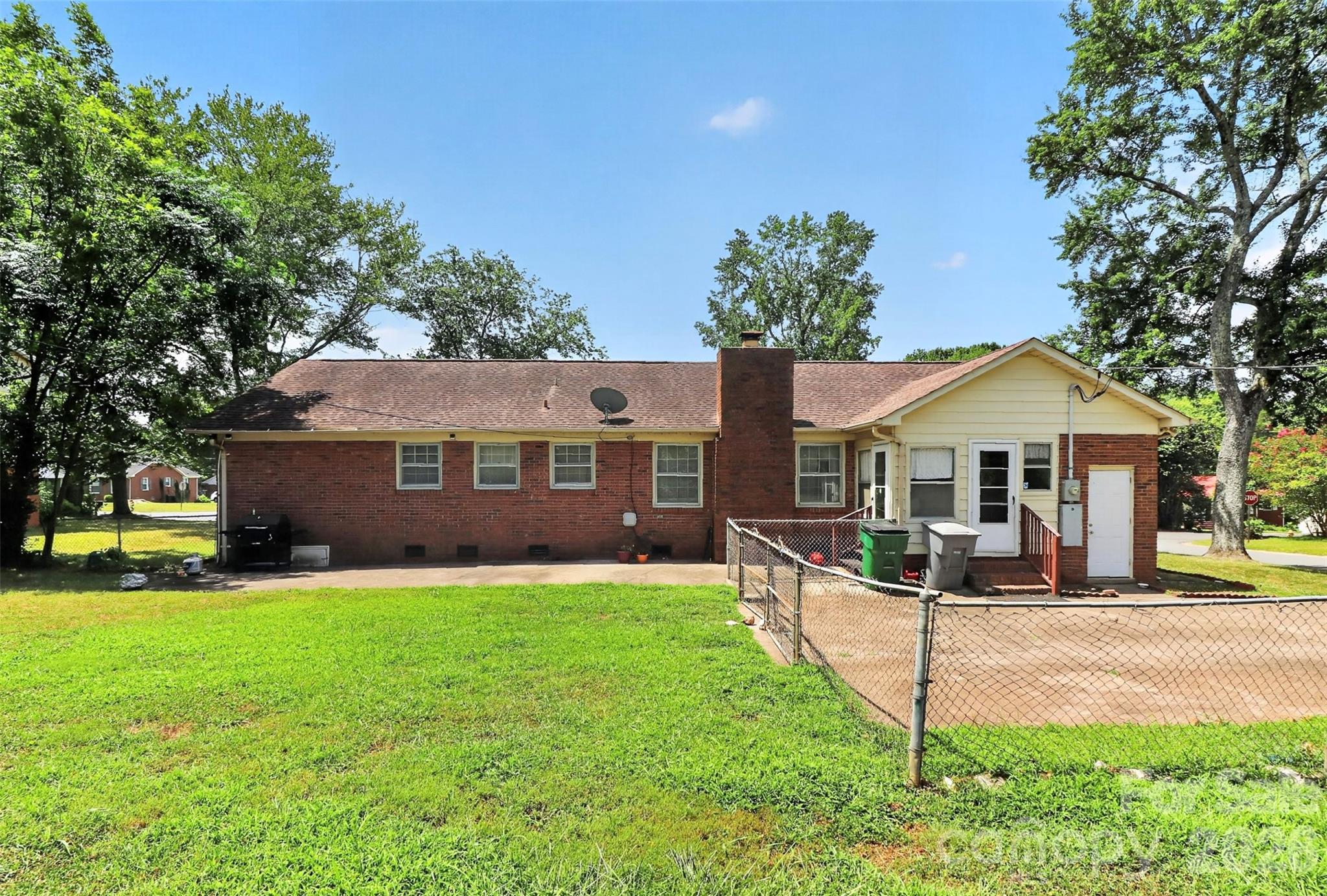 4827 Easthaven Drive — Charlotte