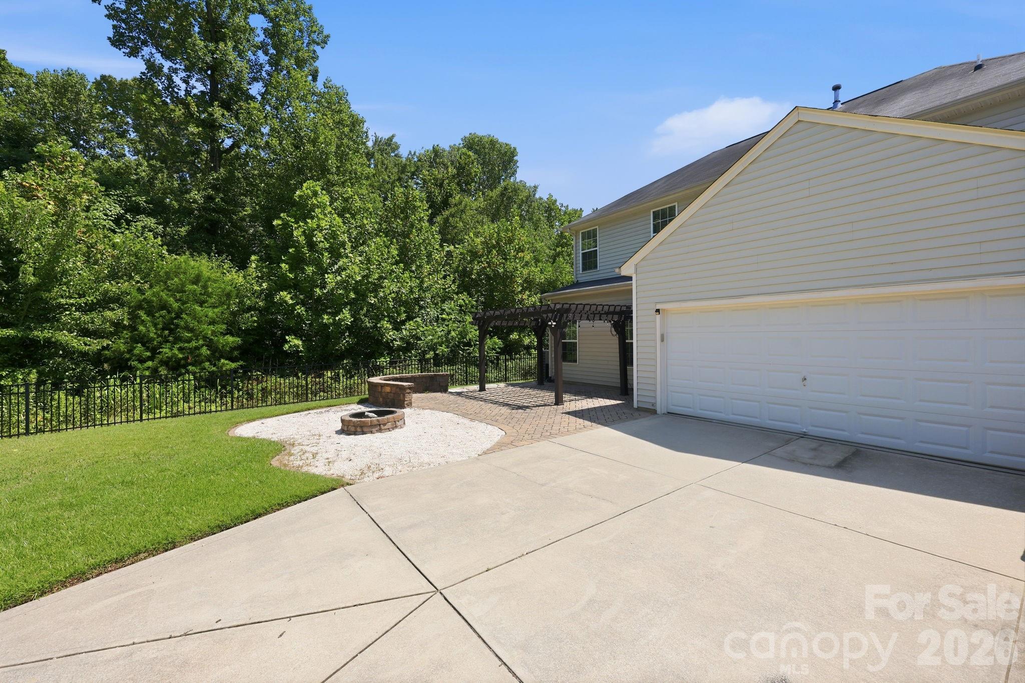 17026 Hugh Torance Parkway — Huntersville