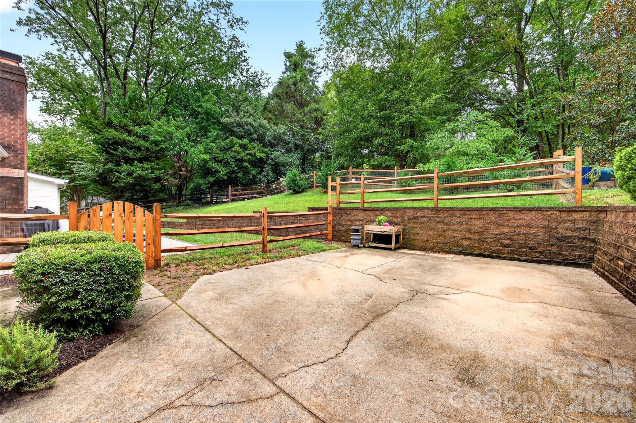 3027 Deep Meadow Lane — Charlotte
