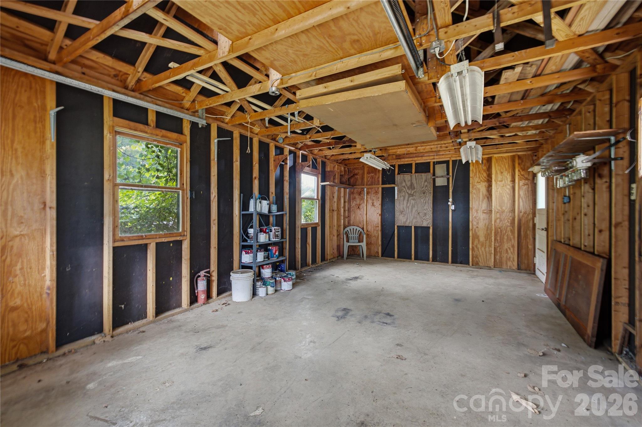 1909 2nd Avenue SW — Hickory