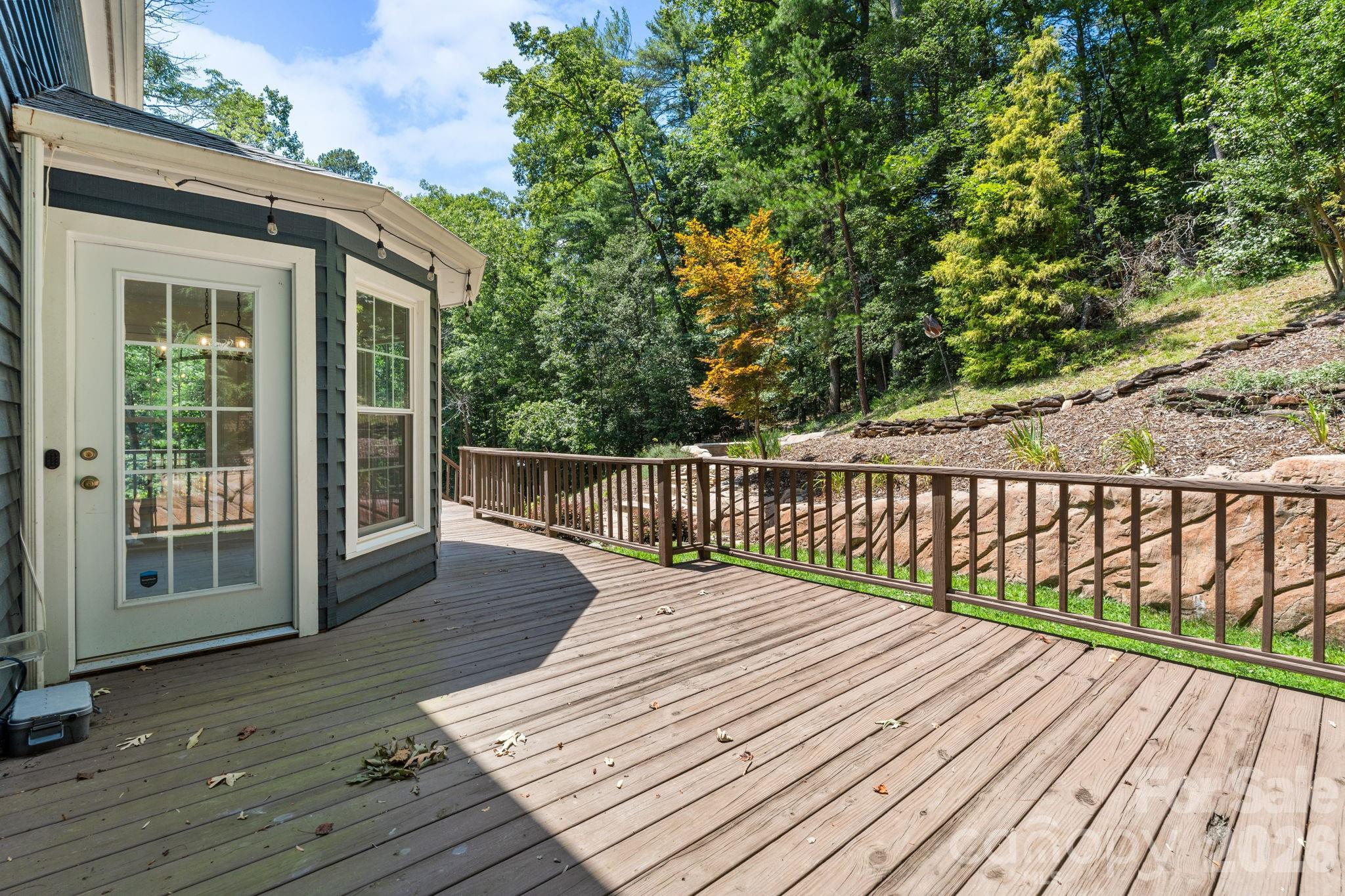 3132 Stoney Brook Drive — Lenoir