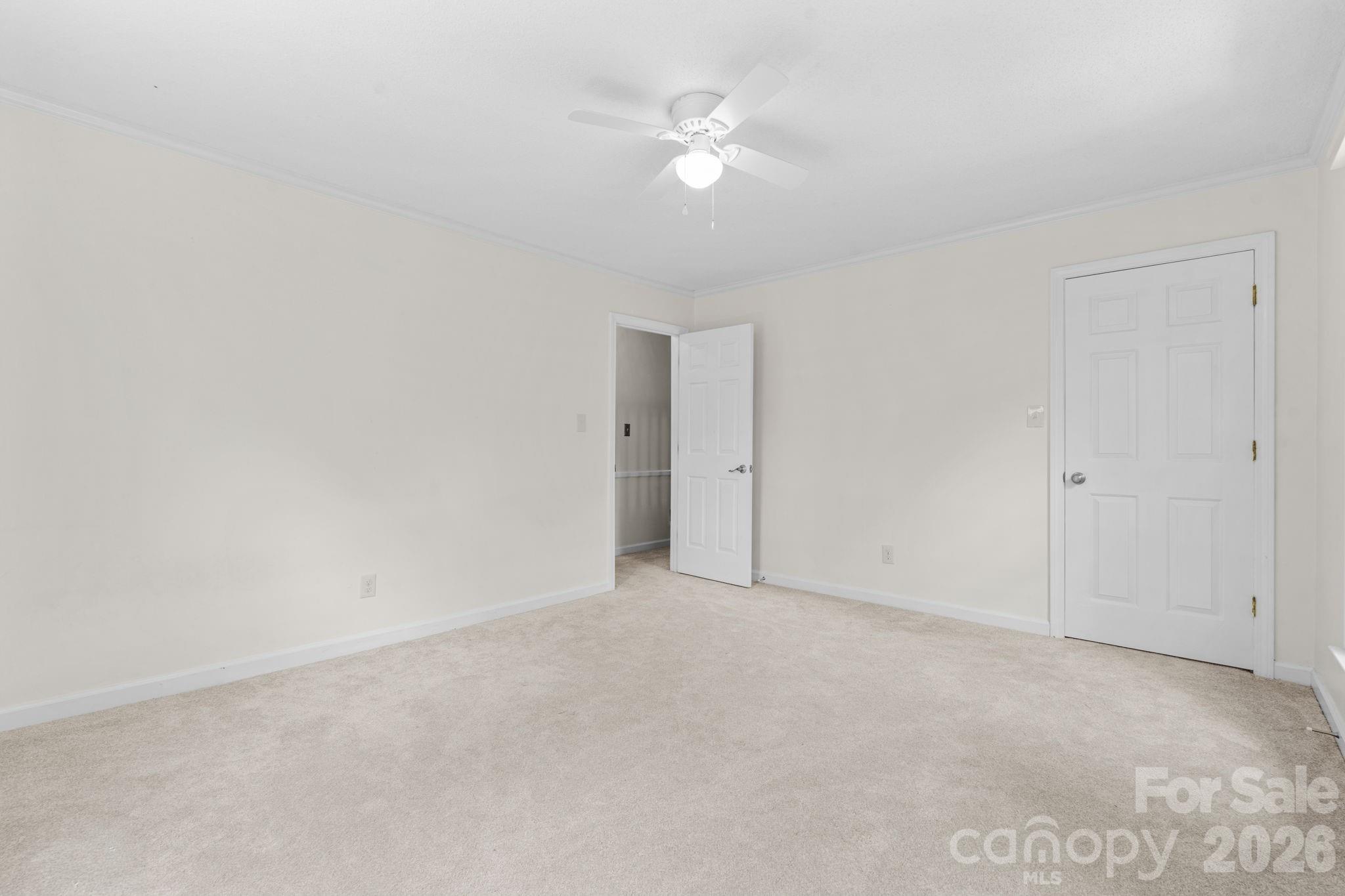 3132 Stoney Brook Drive — Lenoir