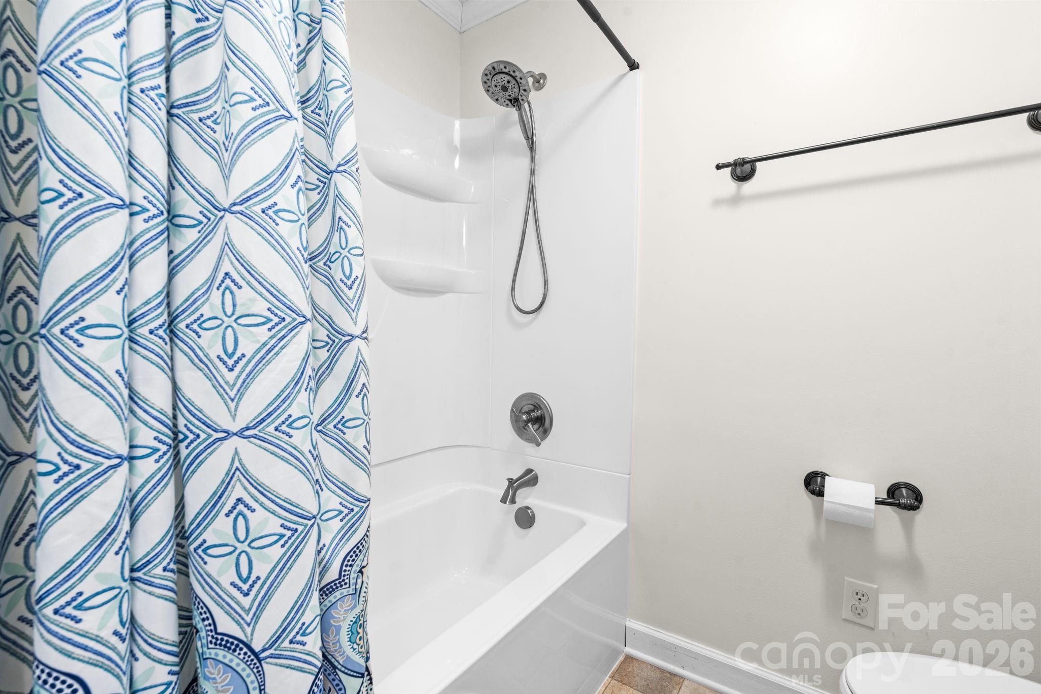3132 Stoney Brook Drive — Lenoir