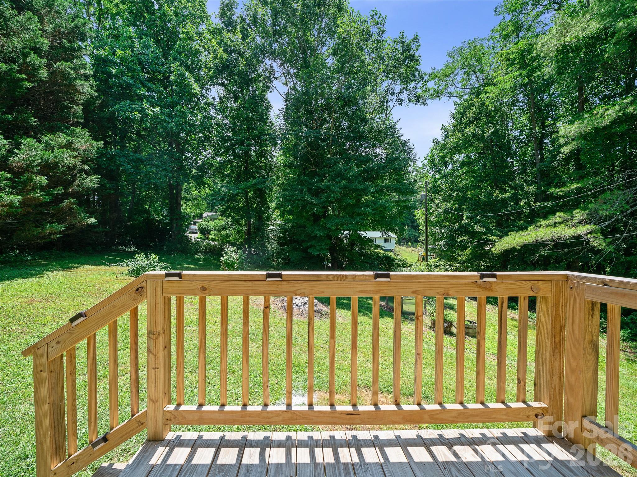 115 Hollifield Street — Spruce Pine