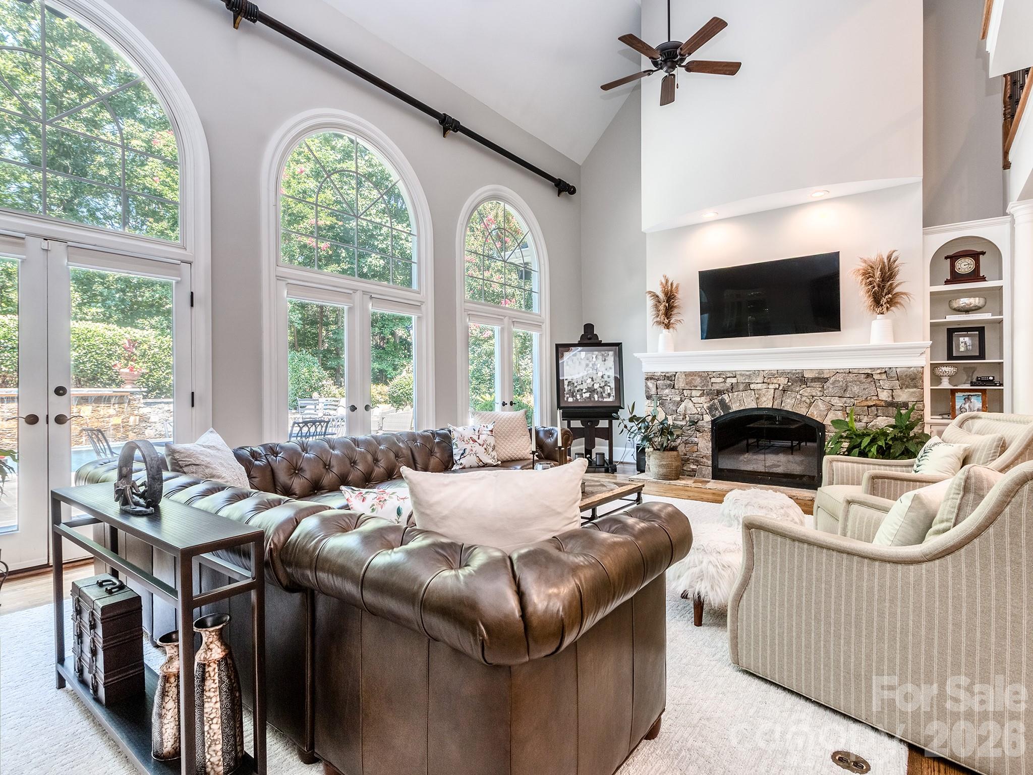 5904 Cabell View Court — Charlotte