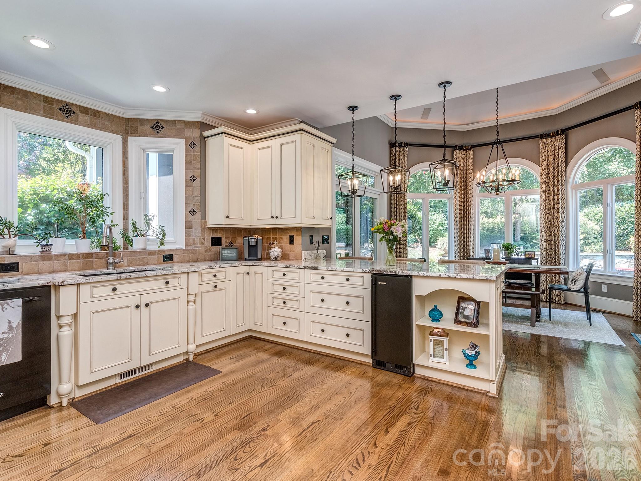 5904 Cabell View Court — Charlotte