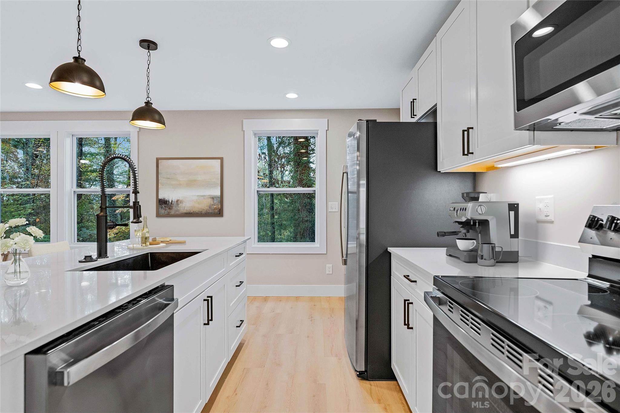 13 Baldwin Street — Asheville