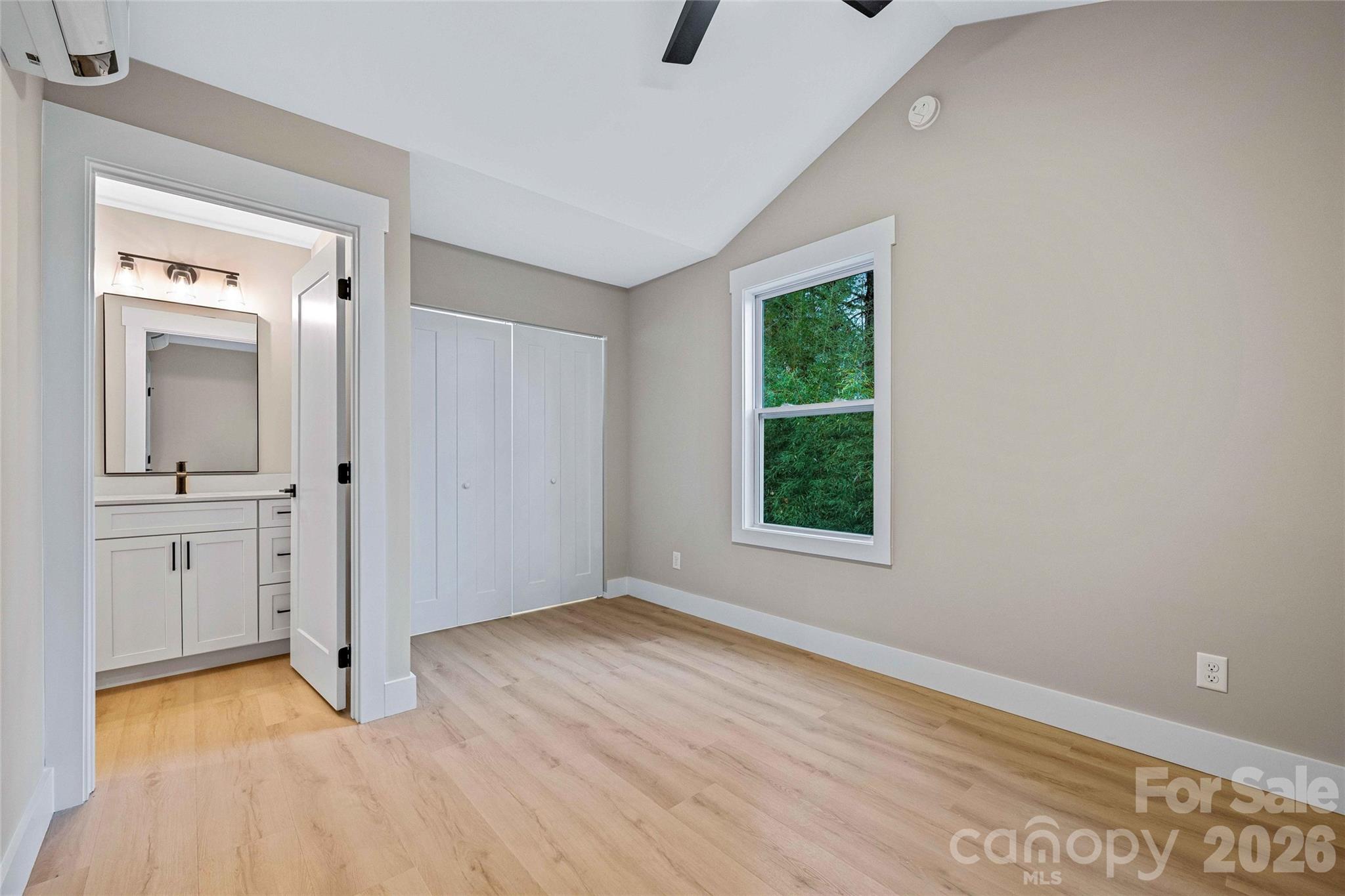 13 Baldwin Street — Asheville