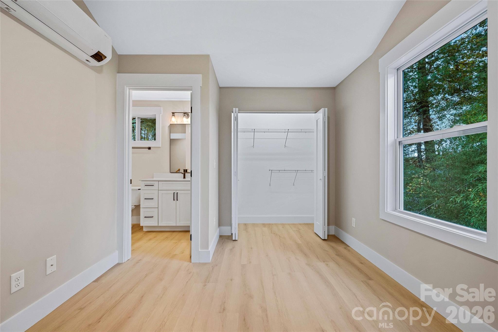 13 Baldwin Street — Asheville