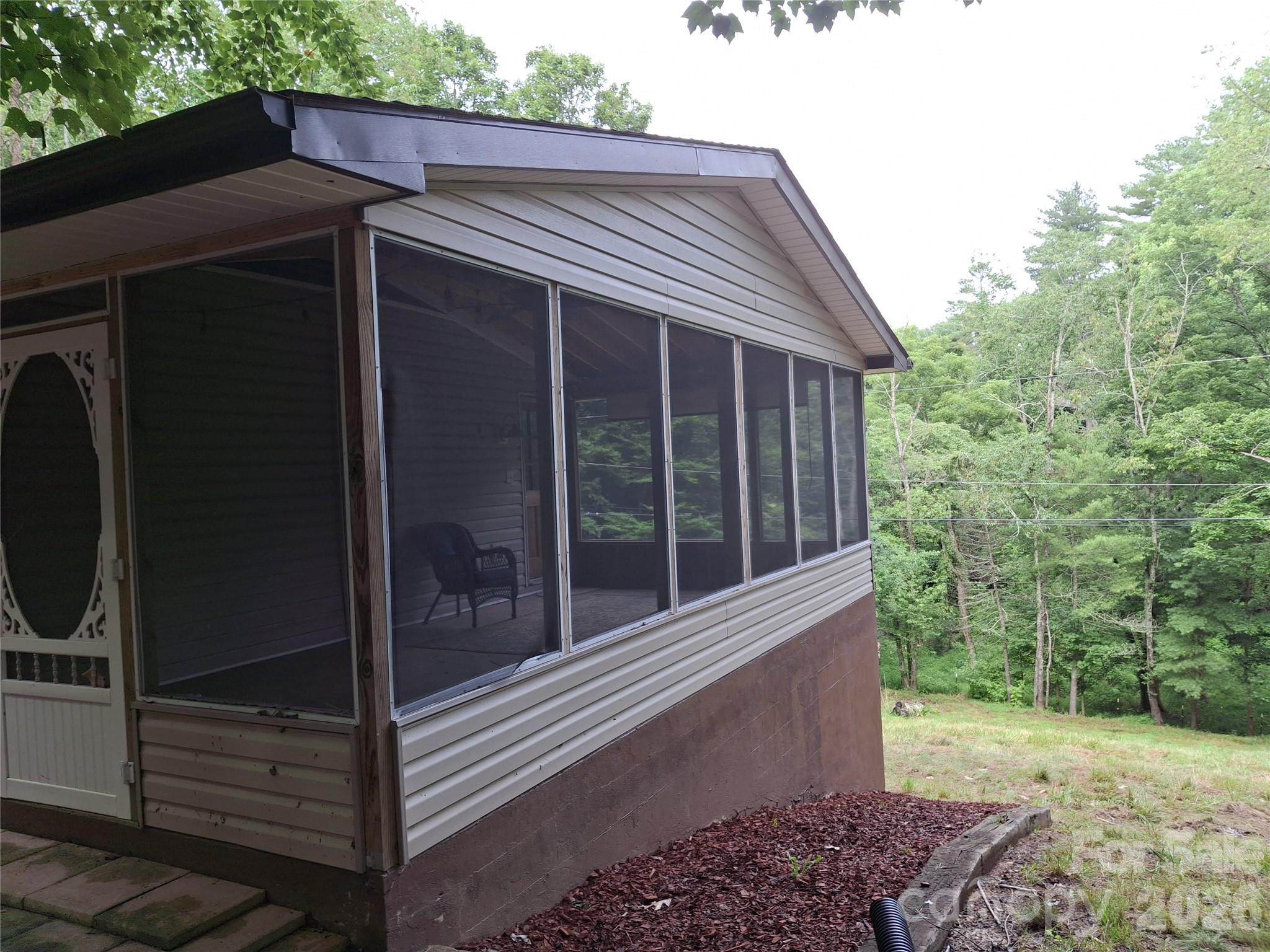 232 Tilson Drive — Mars Hill