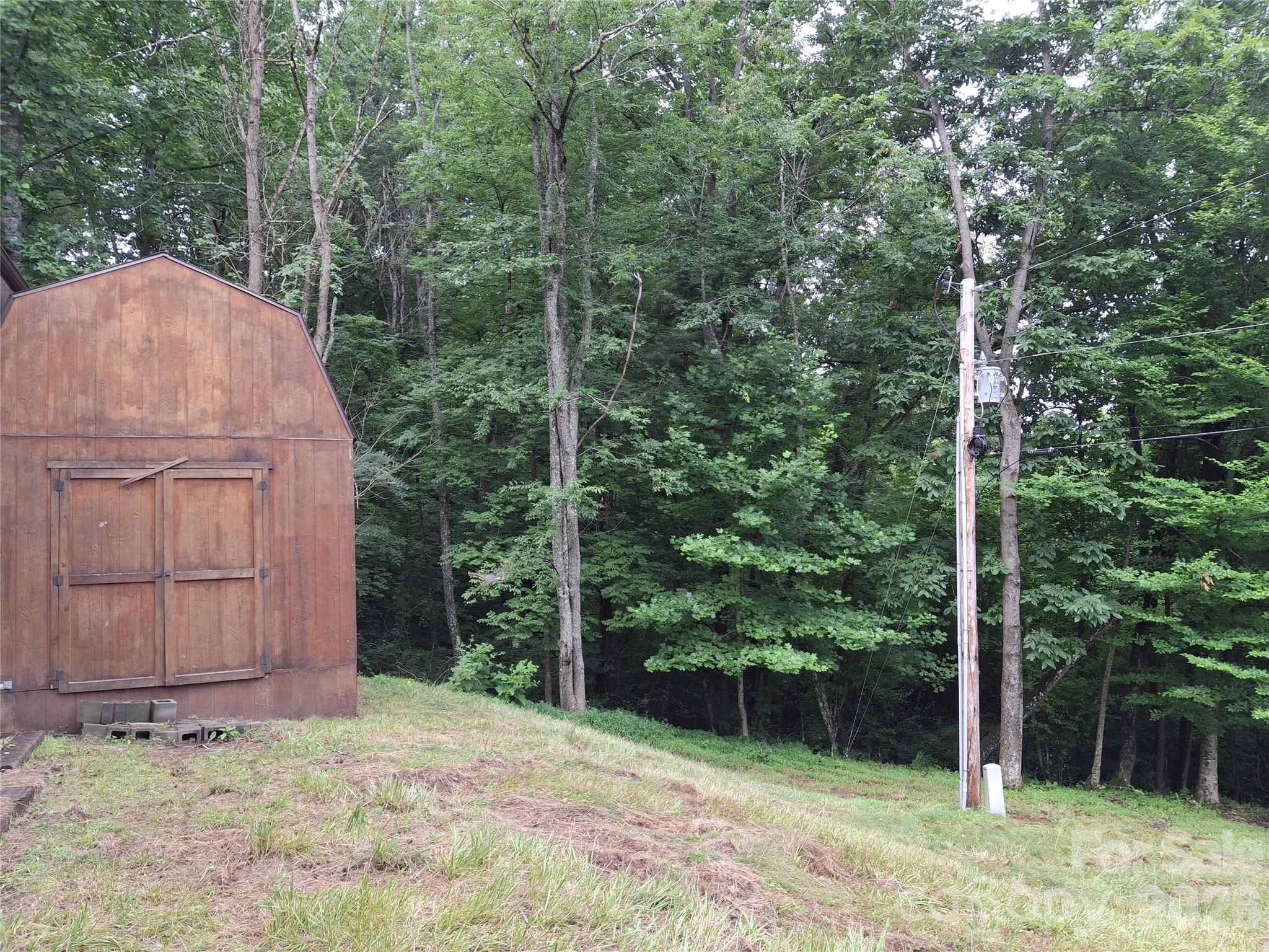 232 Tilson Drive — Mars Hill