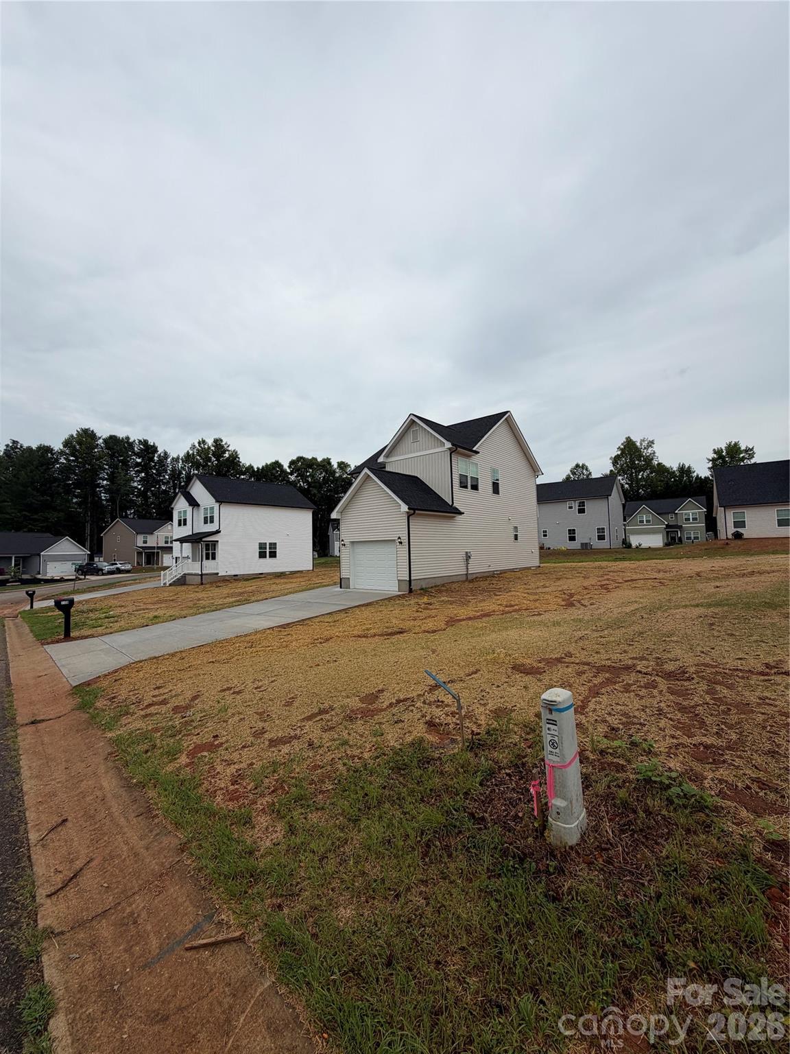 1159 Summerhill Street SW — Lenoir