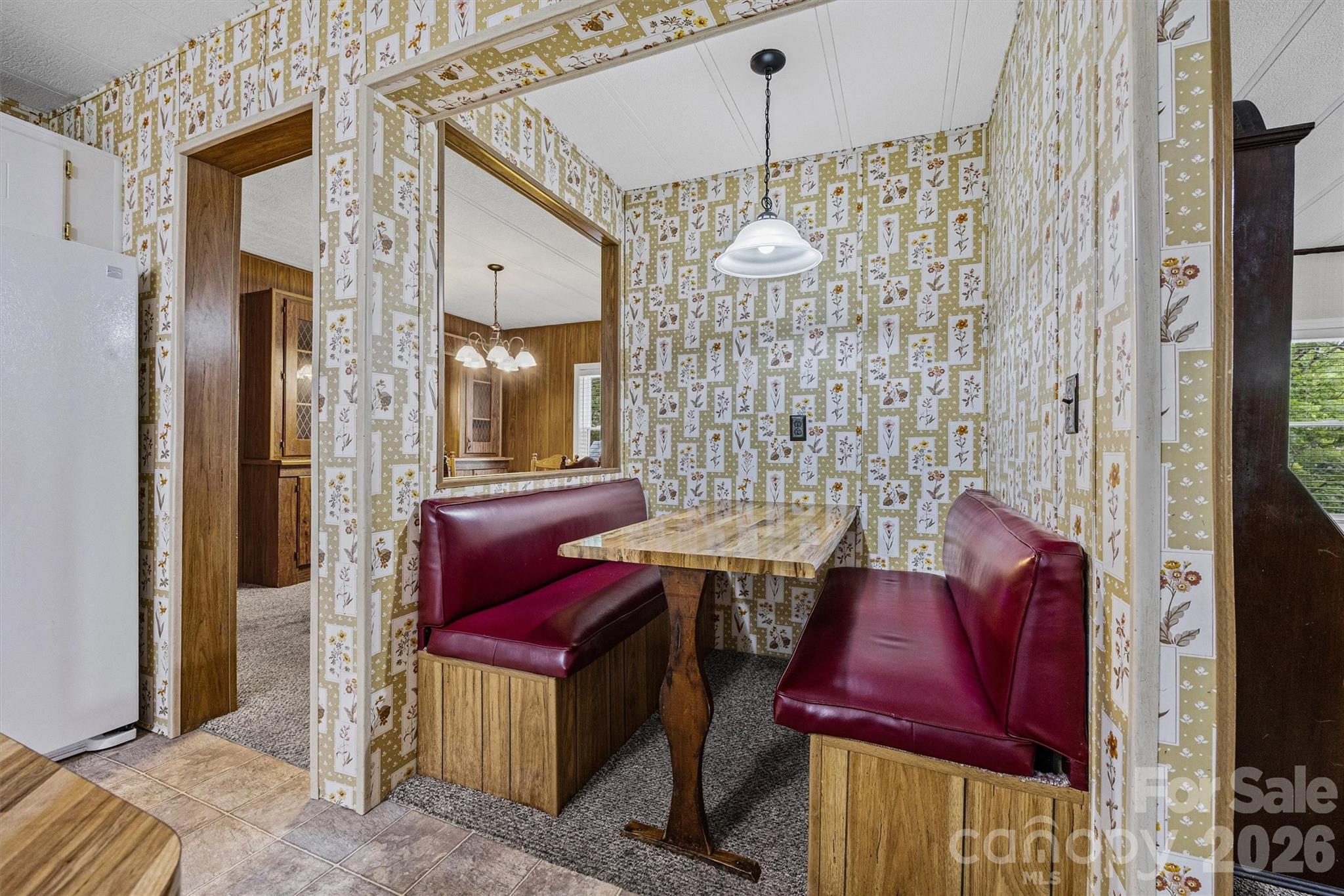 2071 Chameleon Road #156 — York