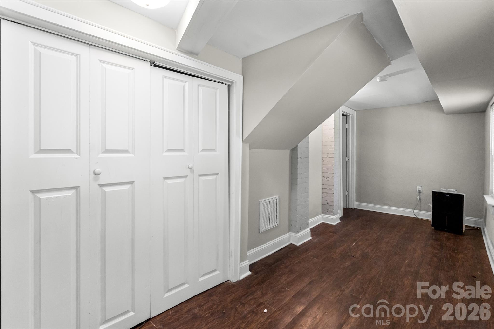 1821 Remount Road — Charlotte