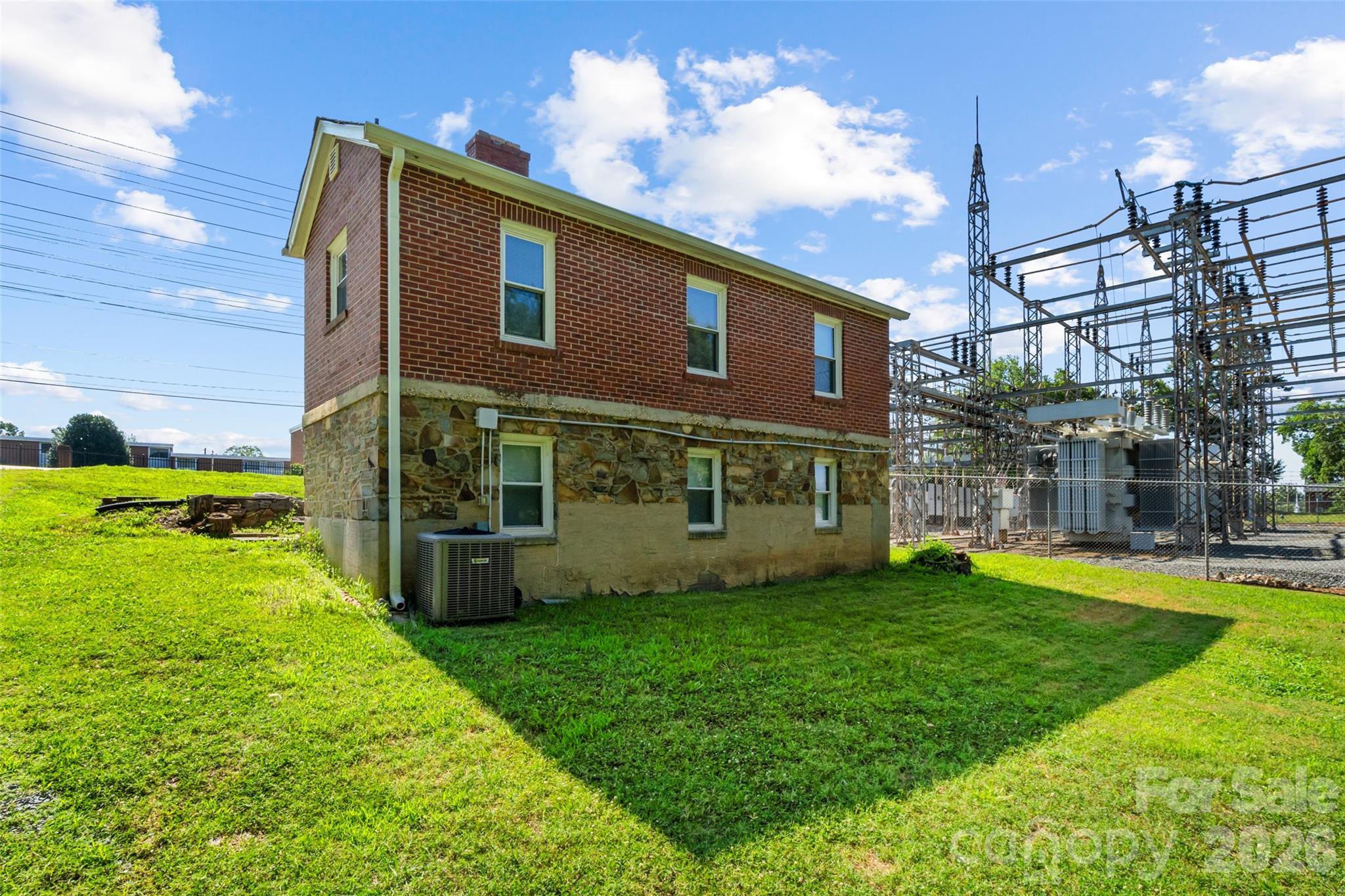 1821 Remount Road — Charlotte