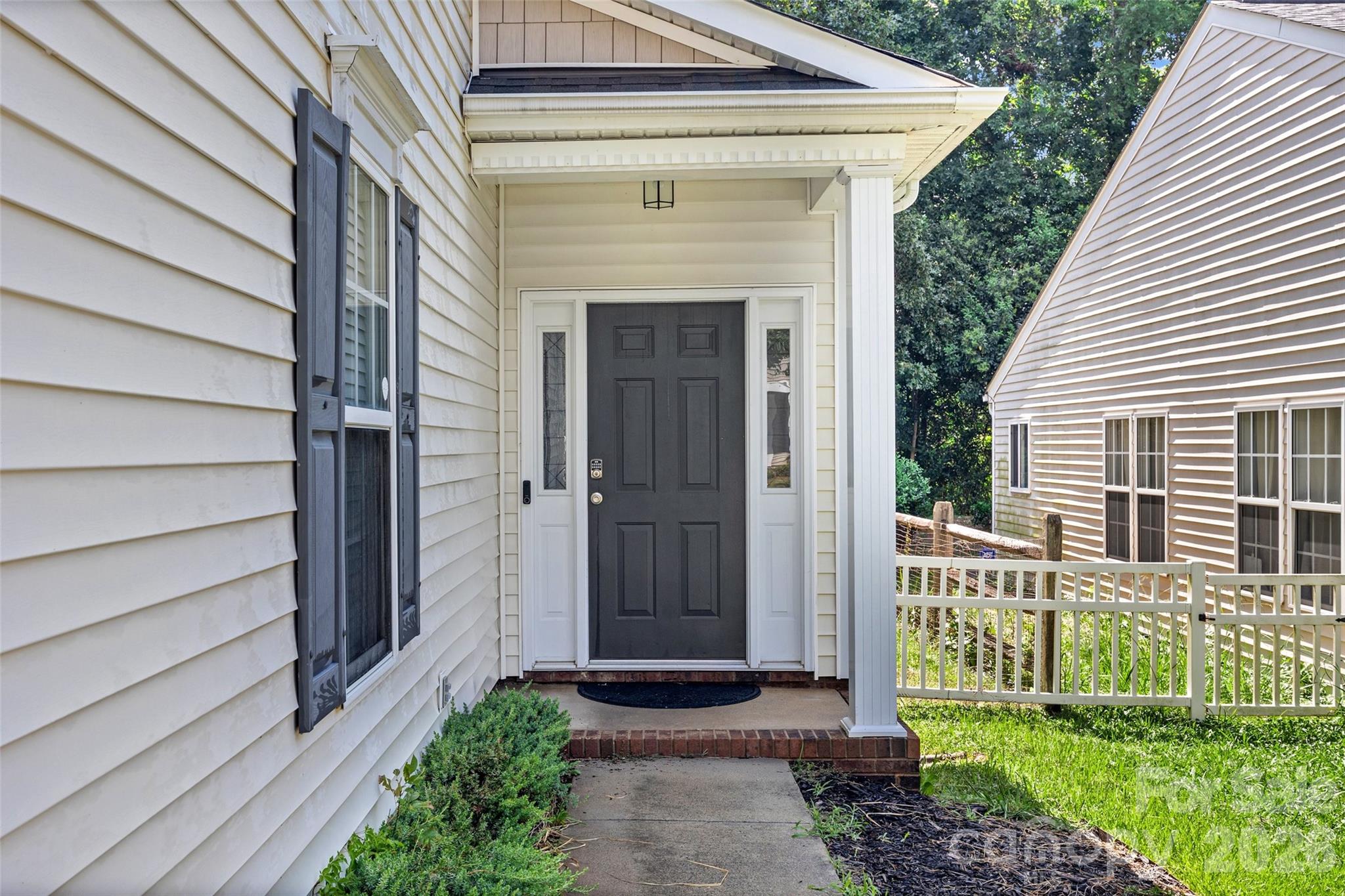 5219 Silabert Avenue — Charlotte