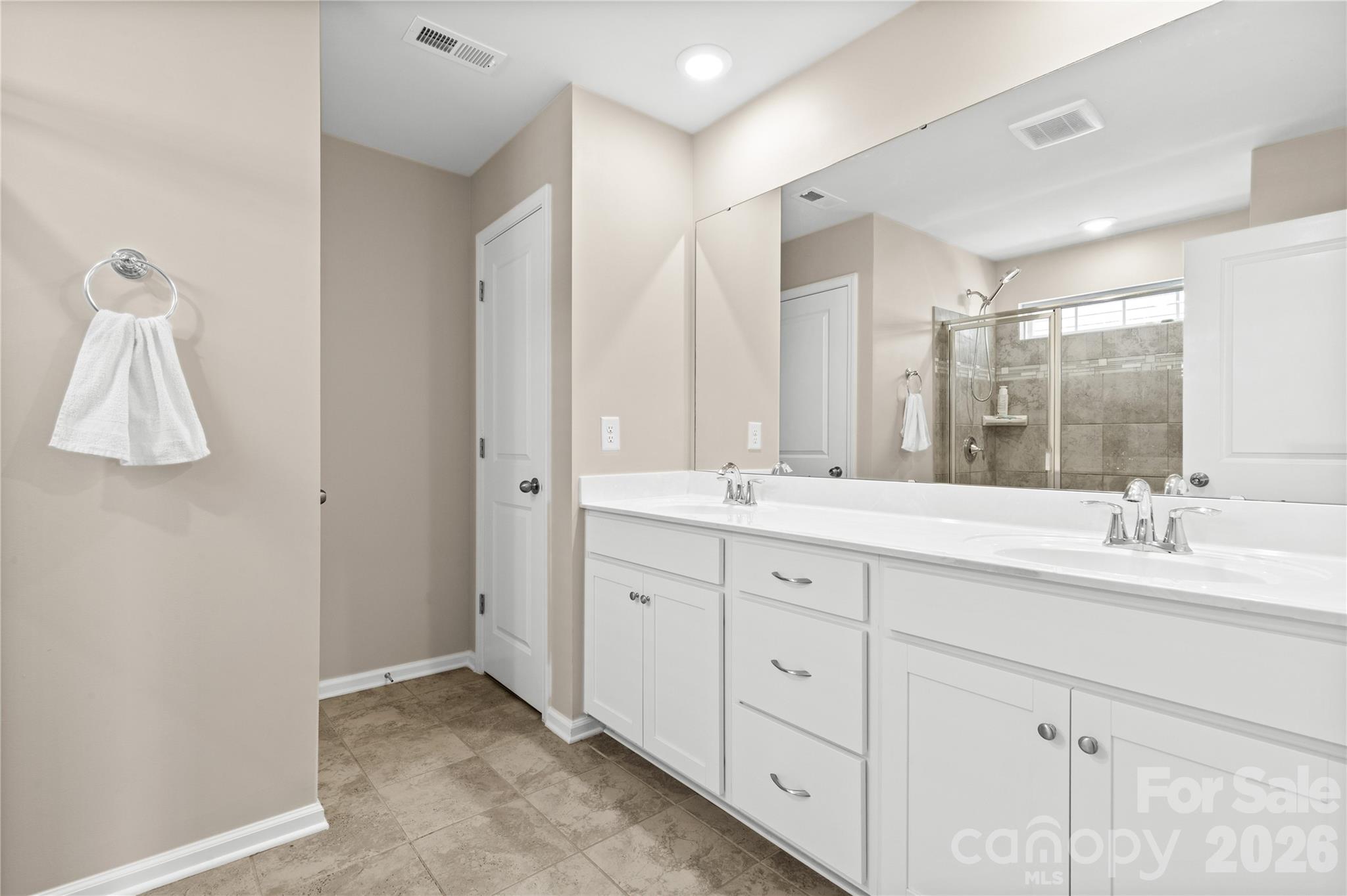 4205 Spadefoot Court — Lancaster