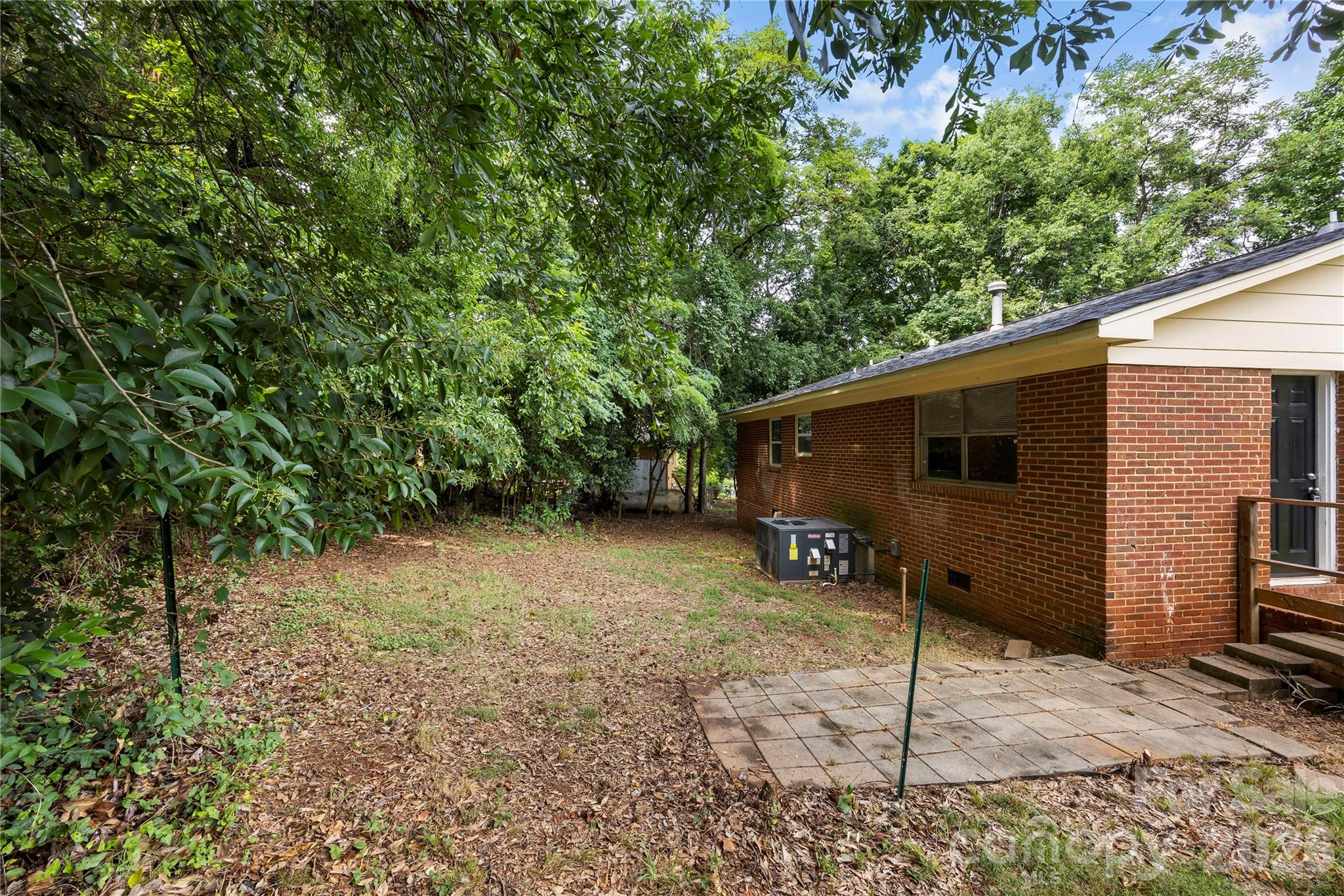 9408 Spruce Pine Place — Charlotte