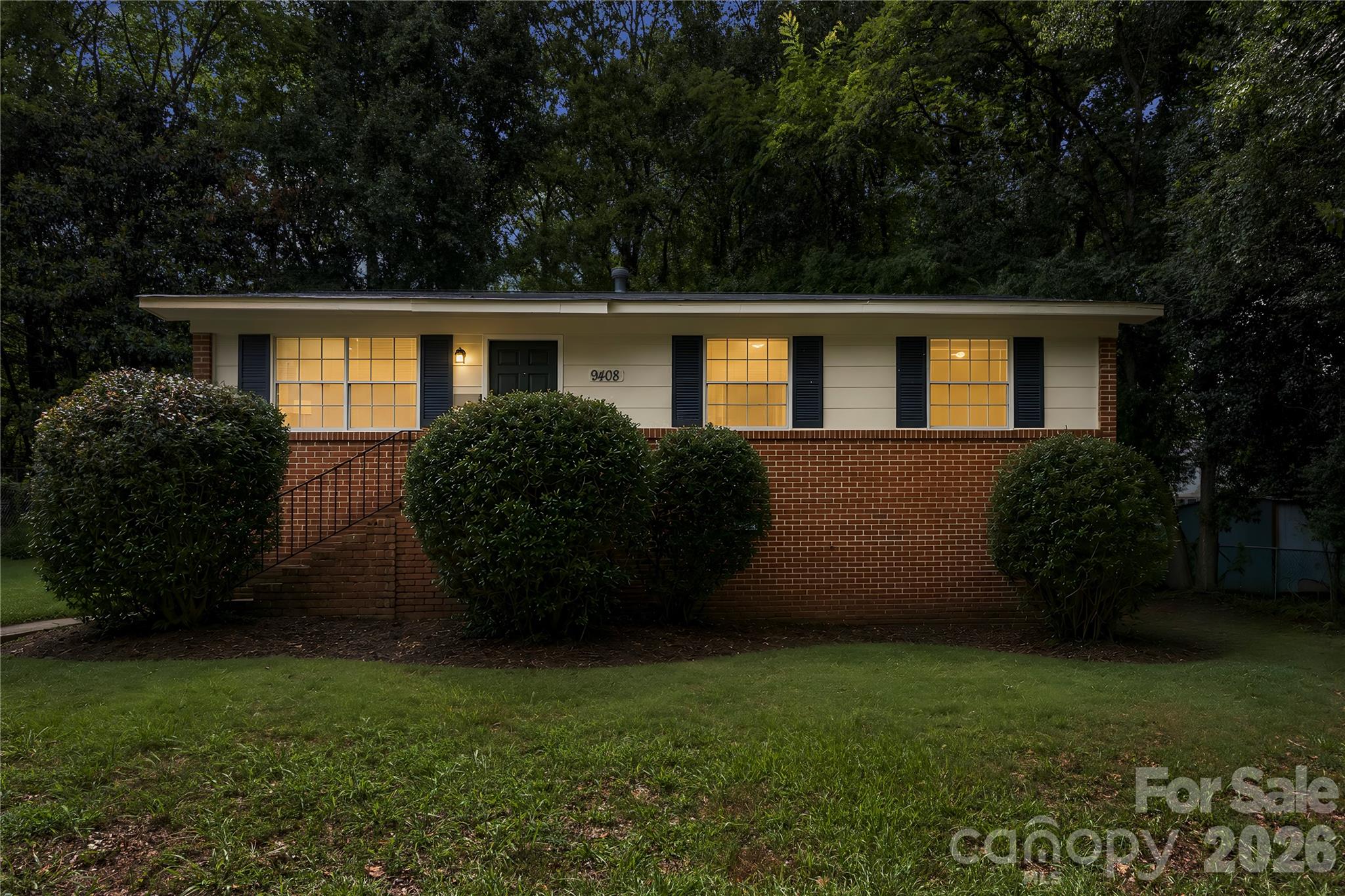 9408 Spruce Pine Place — Charlotte