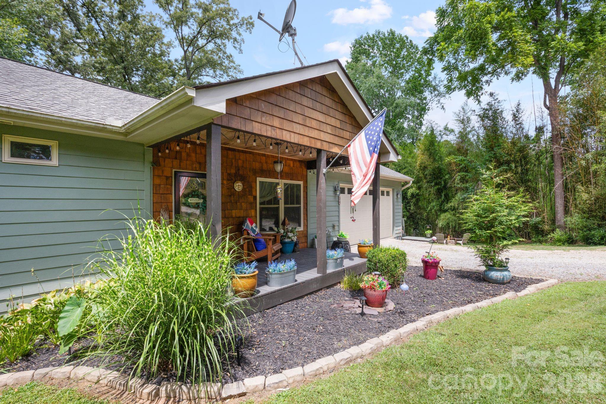 34 Grandview Court — Asheville