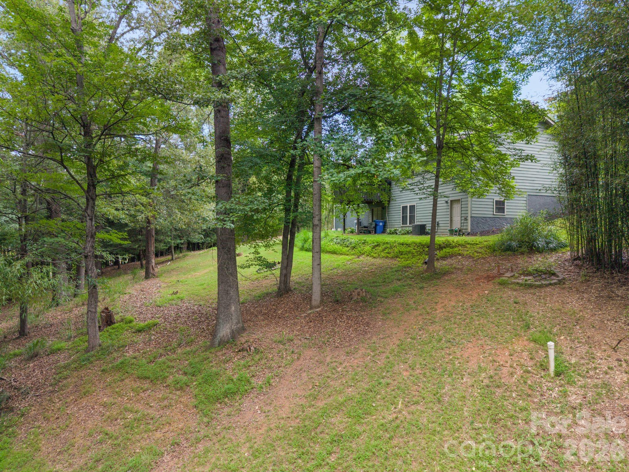 34 Grandview Court — Asheville
