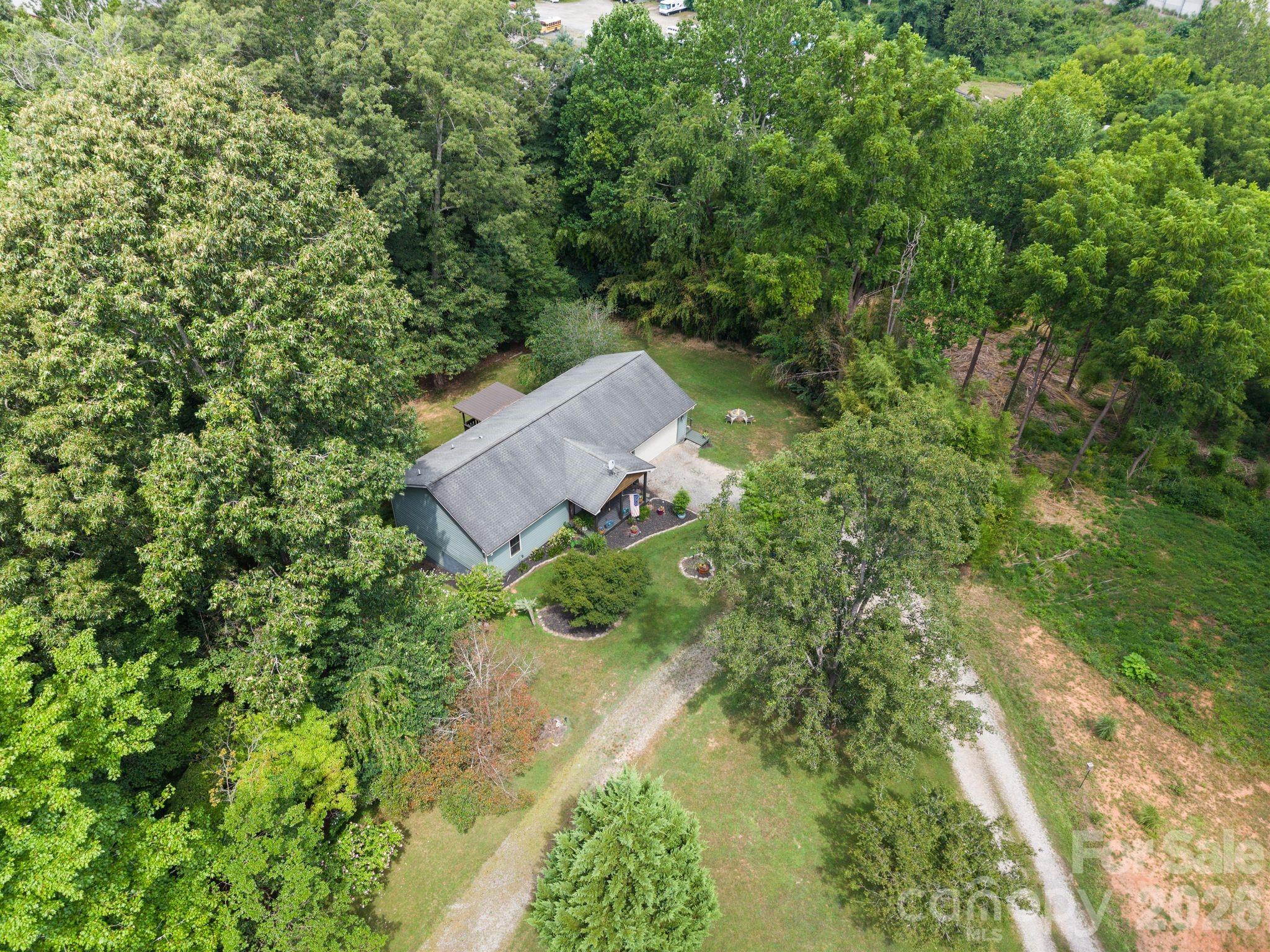 34 Grandview Court — Asheville