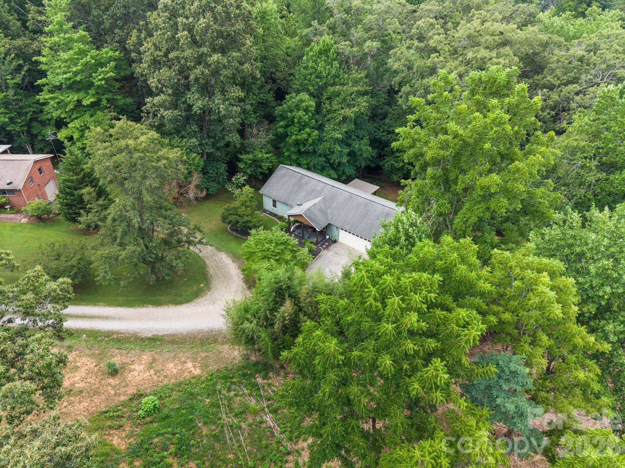 34 Grandview Court — Asheville