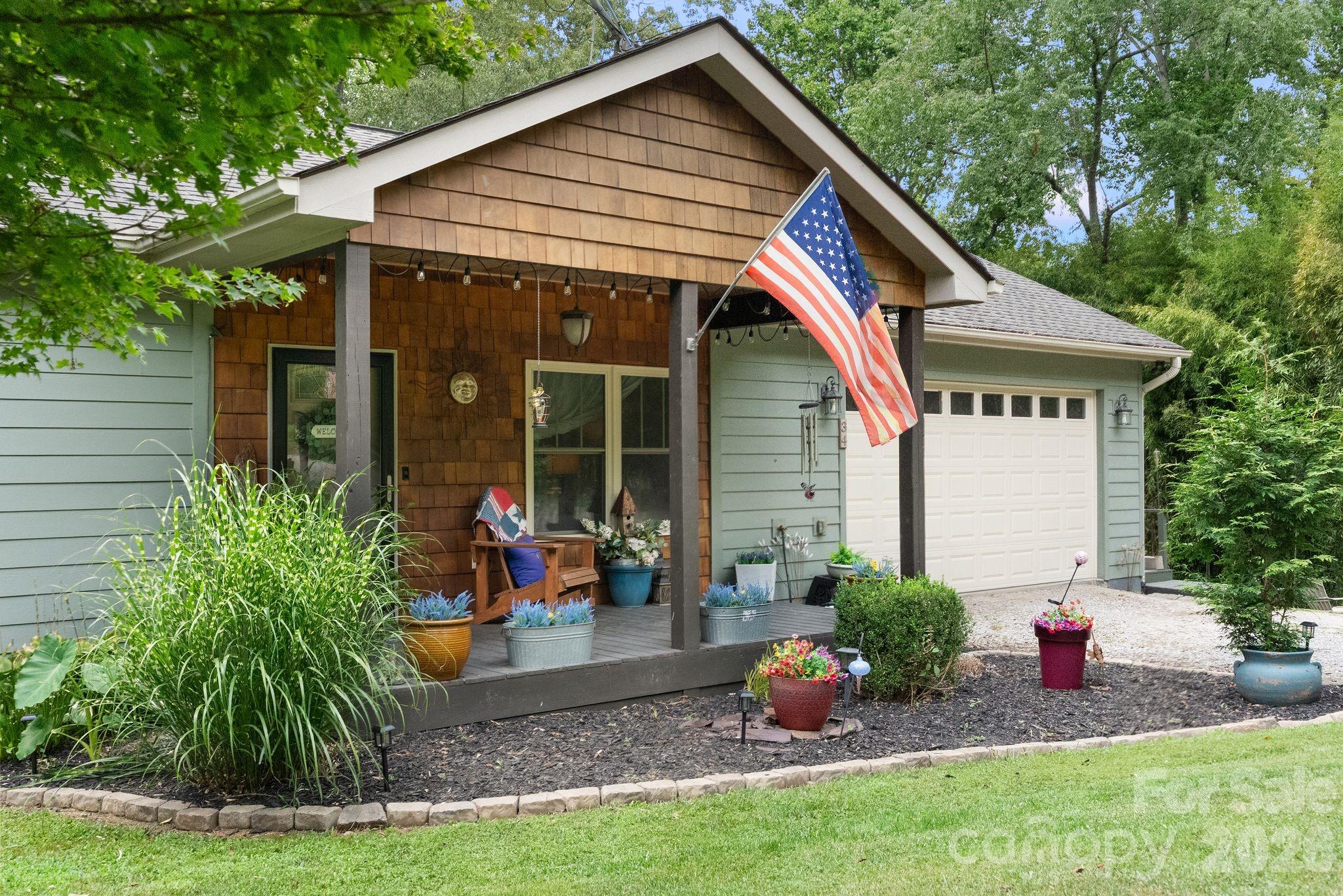 34 Grandview Court — Asheville