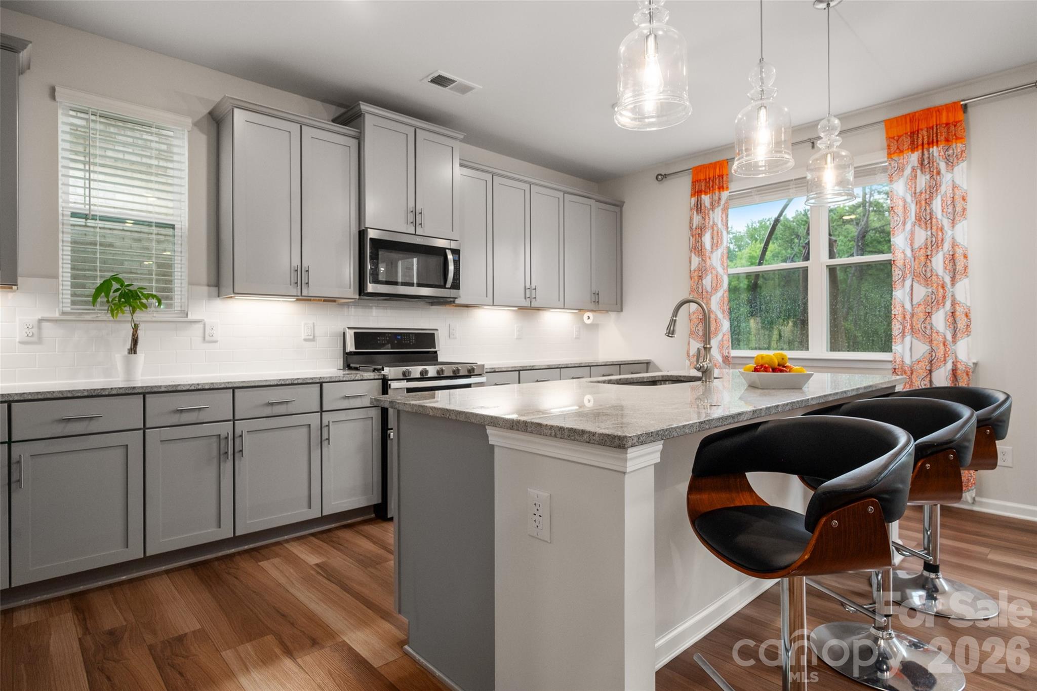 8133 Whitegrove Road — Charlotte