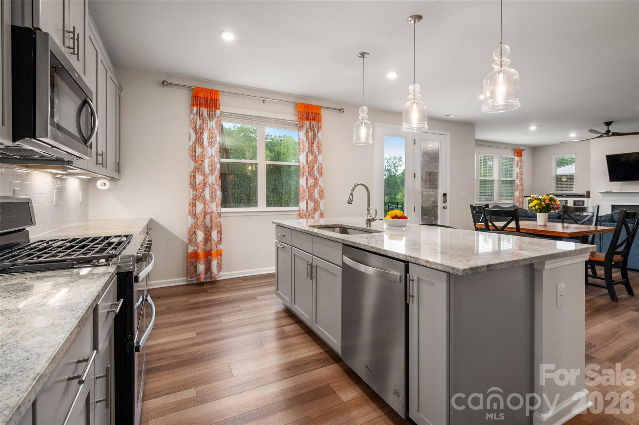 8133 Whitegrove Road — Charlotte
