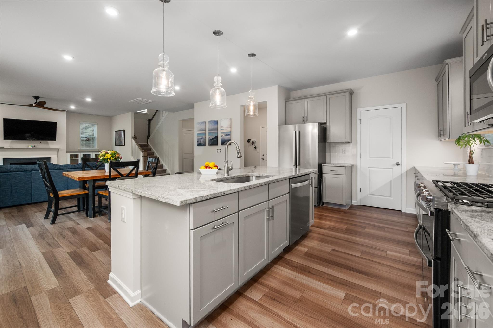 8133 Whitegrove Road — Charlotte