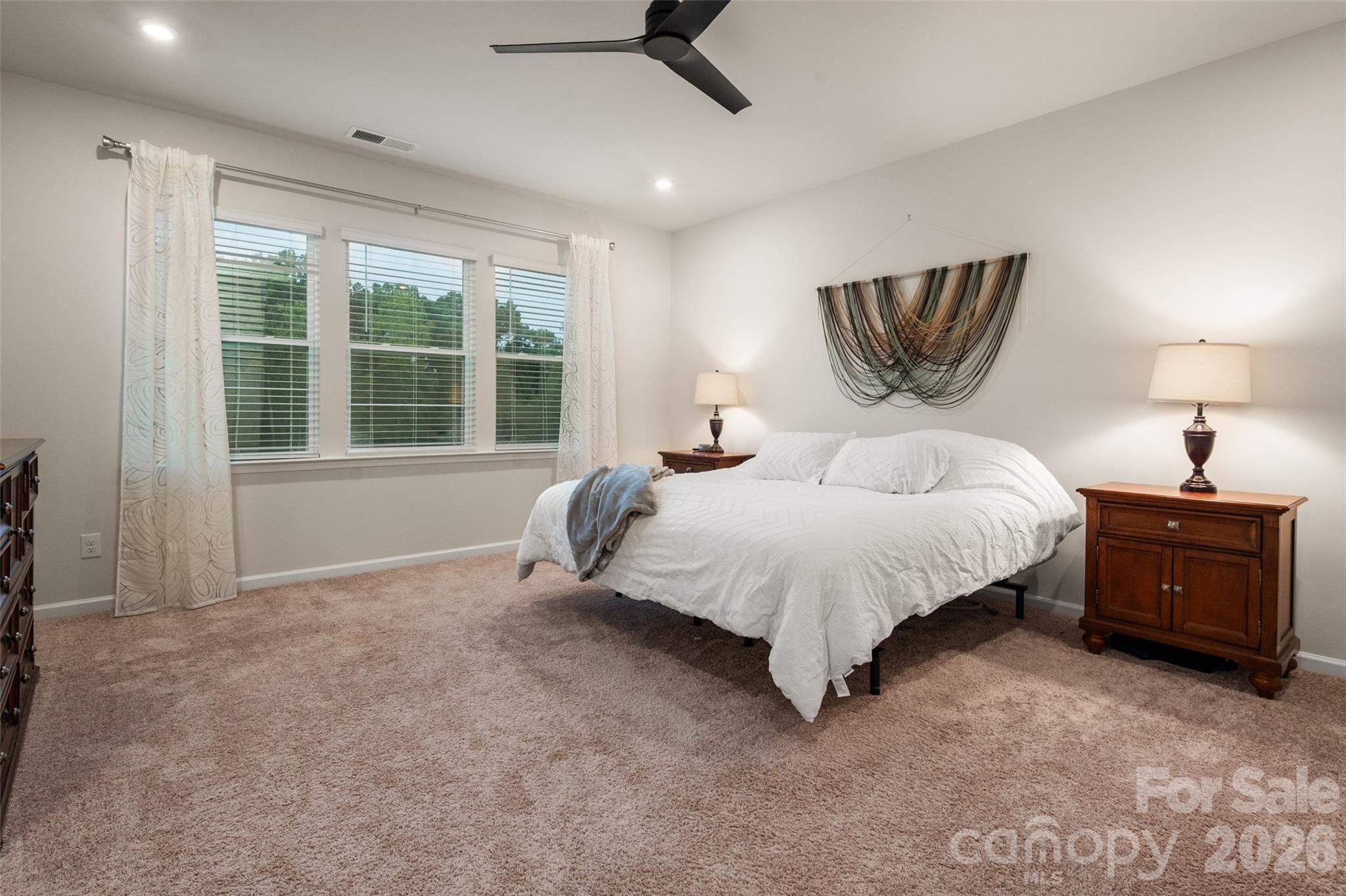 8133 Whitegrove Road — Charlotte
