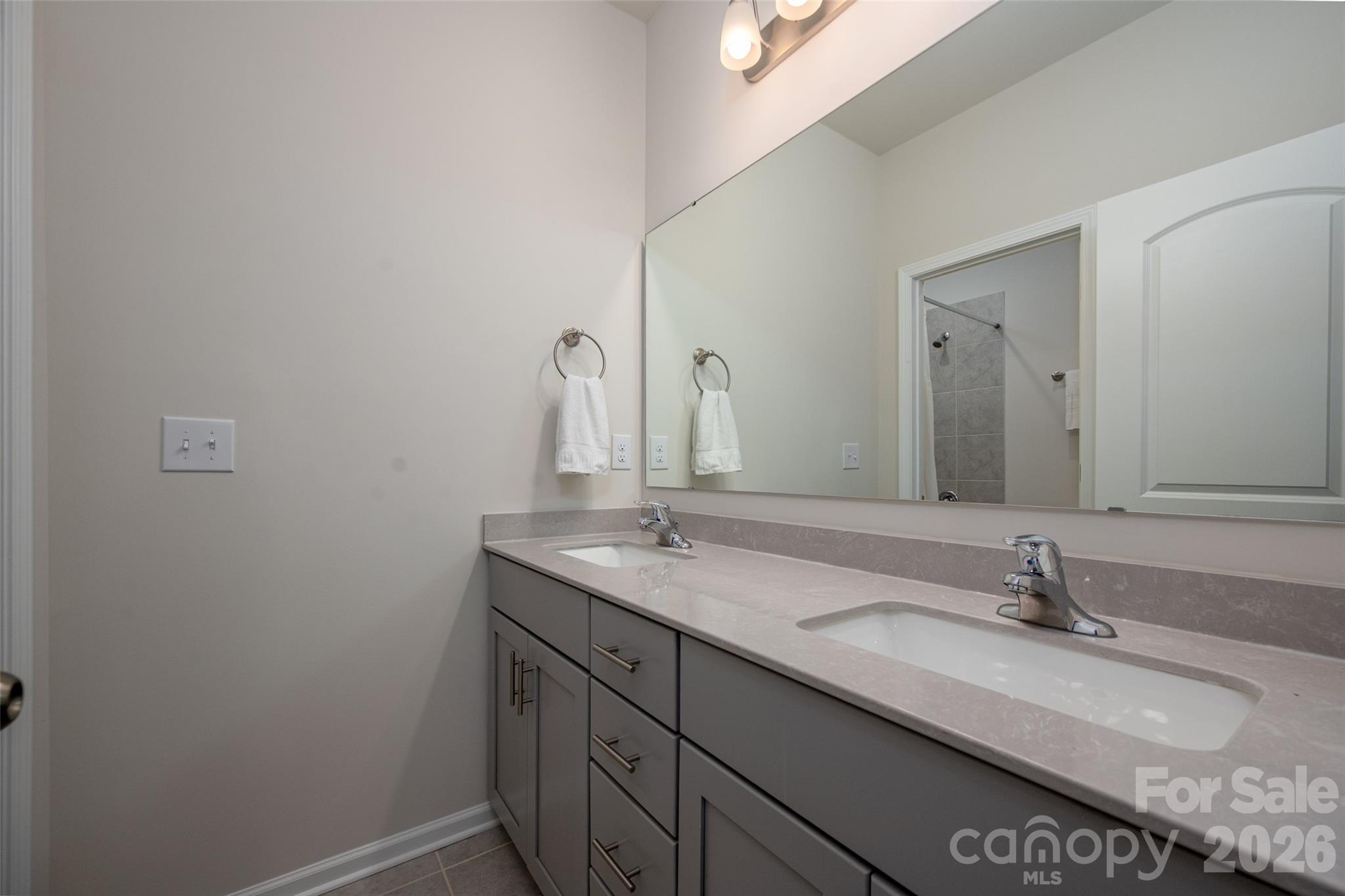 8133 Whitegrove Road — Charlotte