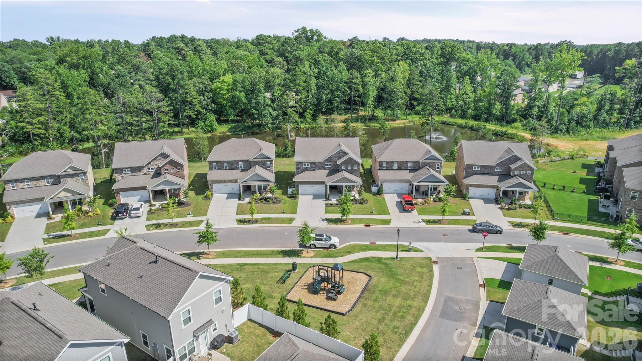 8133 Whitegrove Road — Charlotte