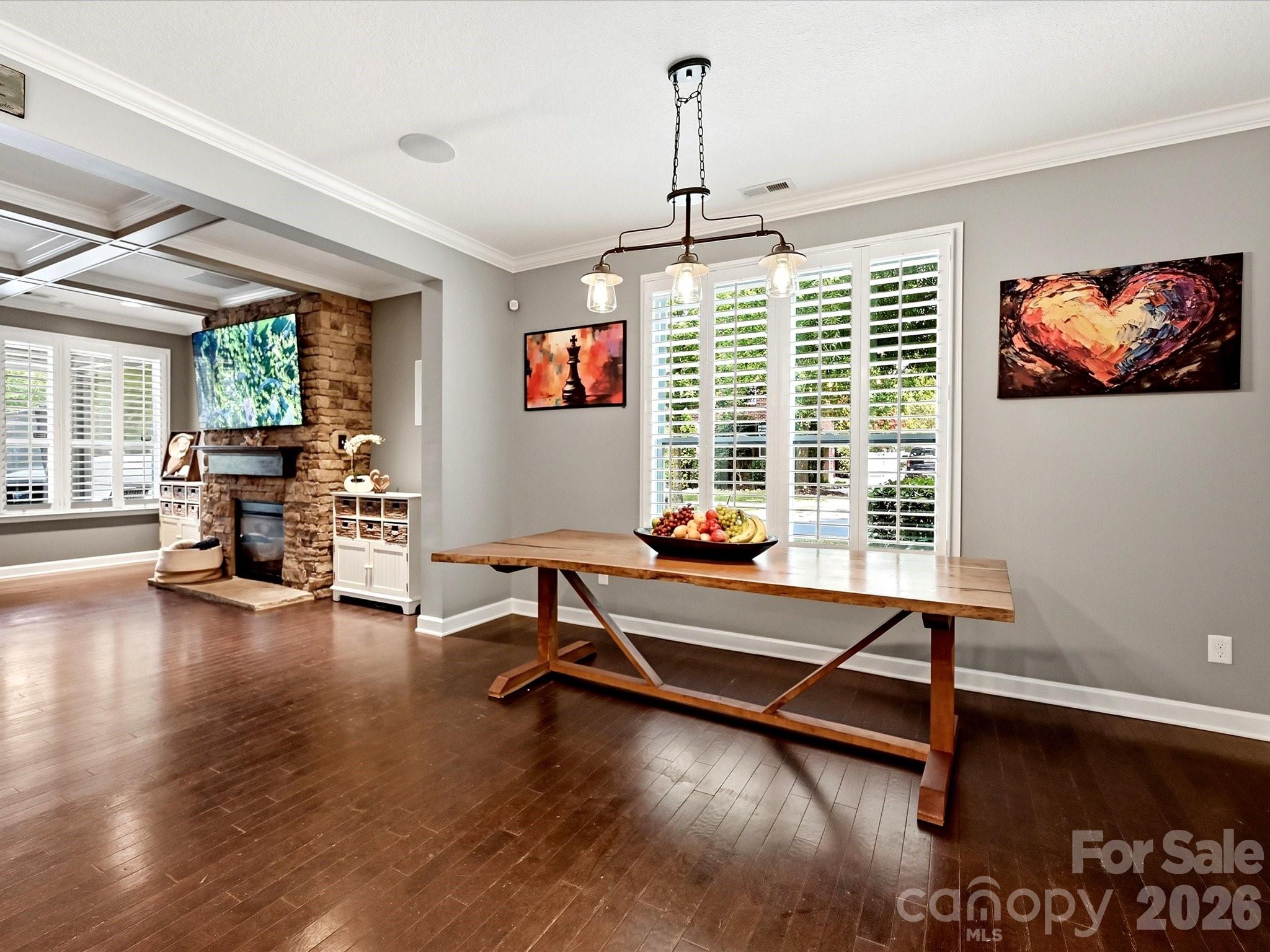 12902 Blakemore Avenue — Huntersville