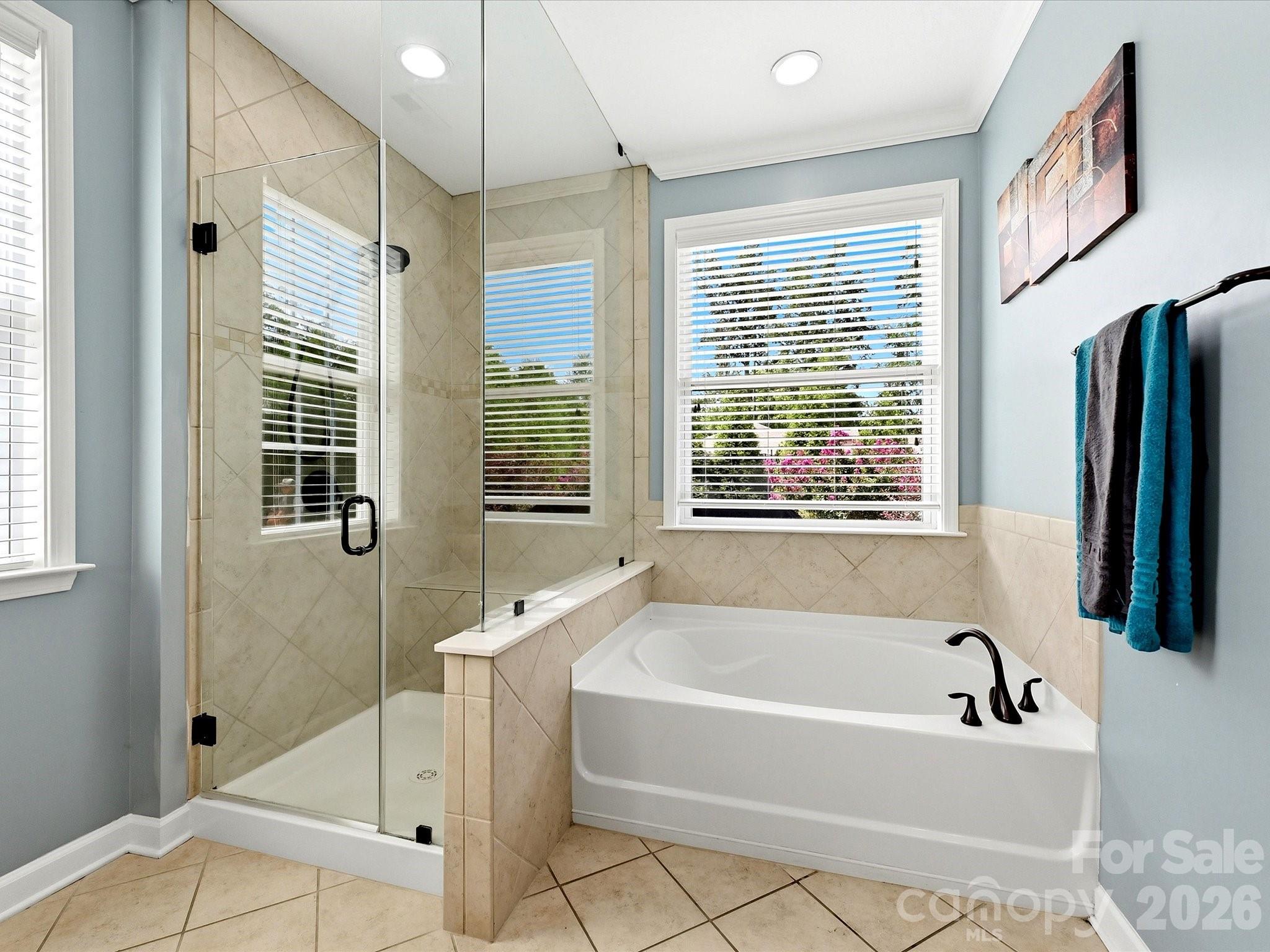 12902 Blakemore Avenue — Huntersville