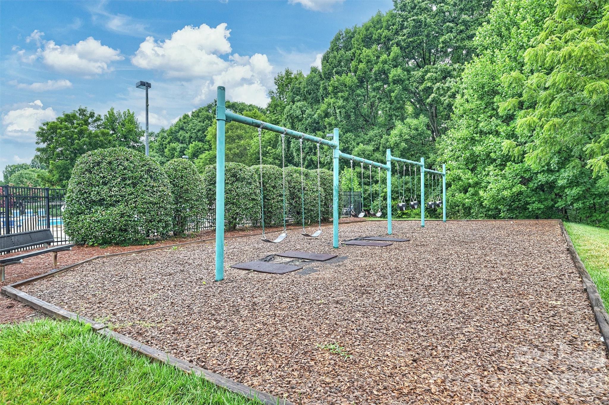 12328 Sparkling Way — Huntersville