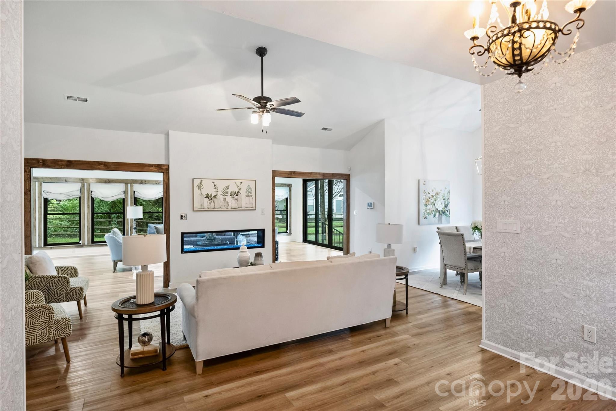 12328 Sparkling Way — Huntersville