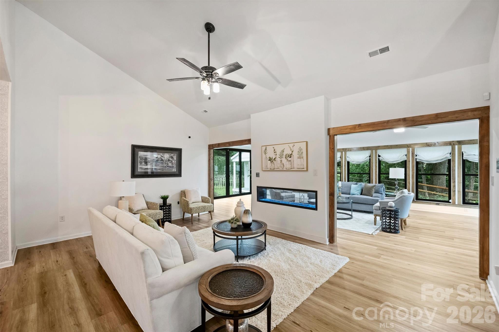 12328 Sparkling Way — Huntersville
